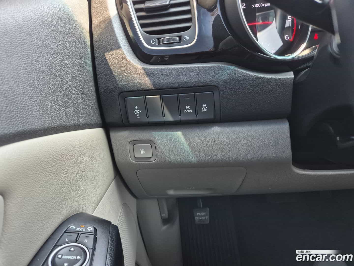 Canival Kia 2014.10-OPTION-017