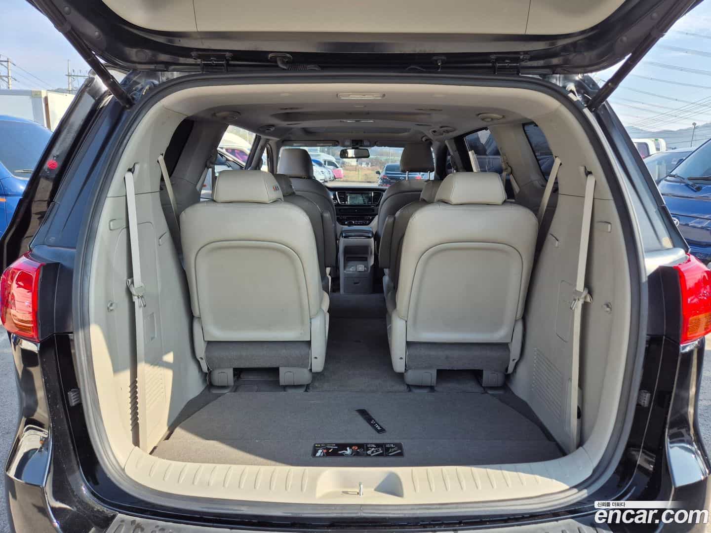 Canival Kia 2014.10-OPTION-021