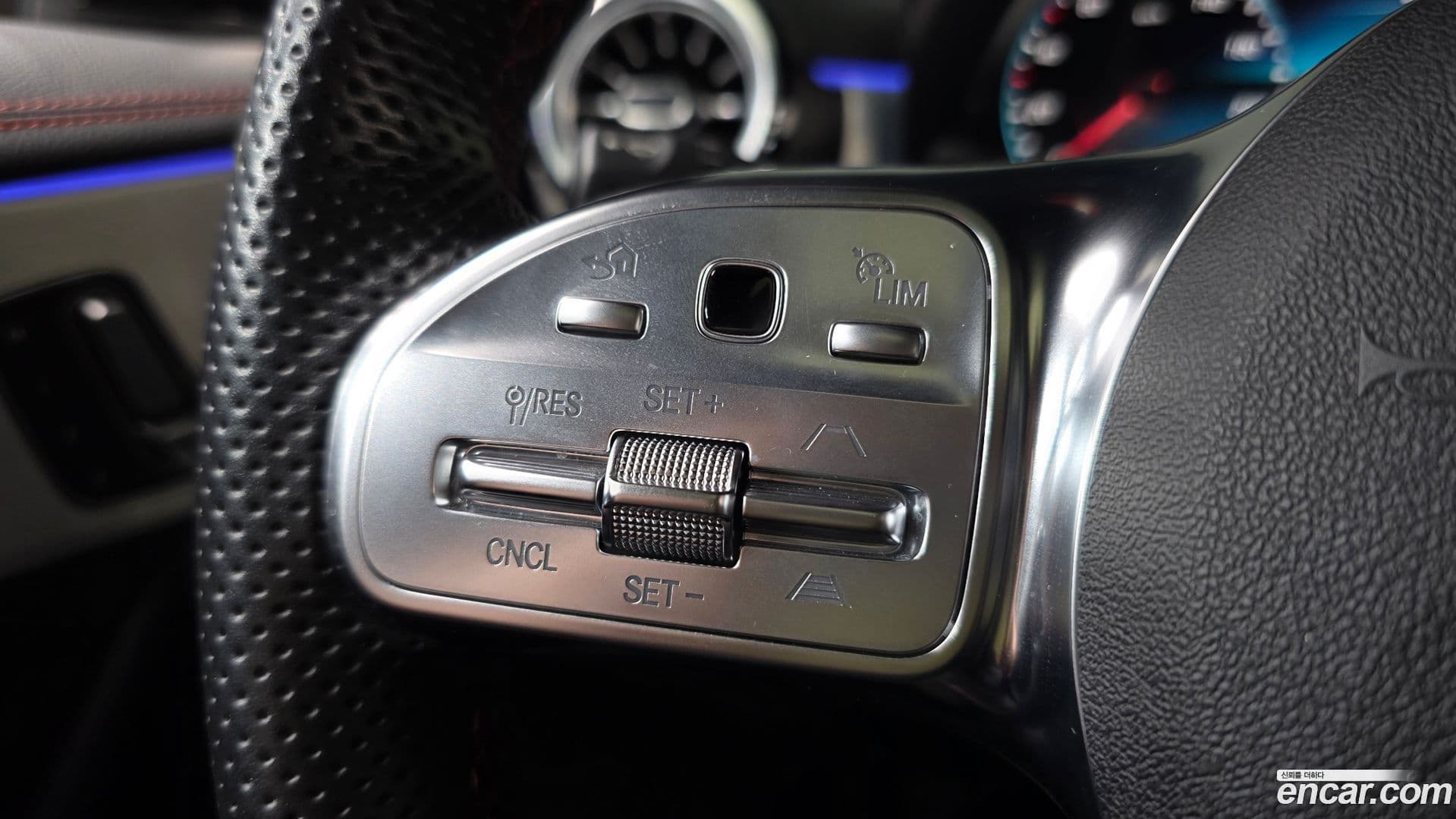 Main__Slider__Photo:CLA-Class Mercedes-Benz 2022.11-16