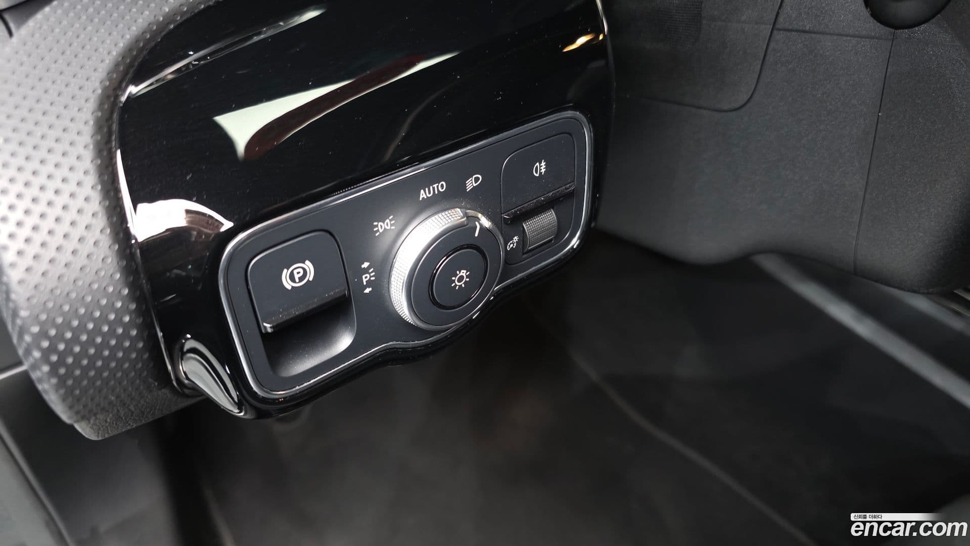 Main__Slider__Photo:CLA-Class Mercedes-Benz 2022.11-18