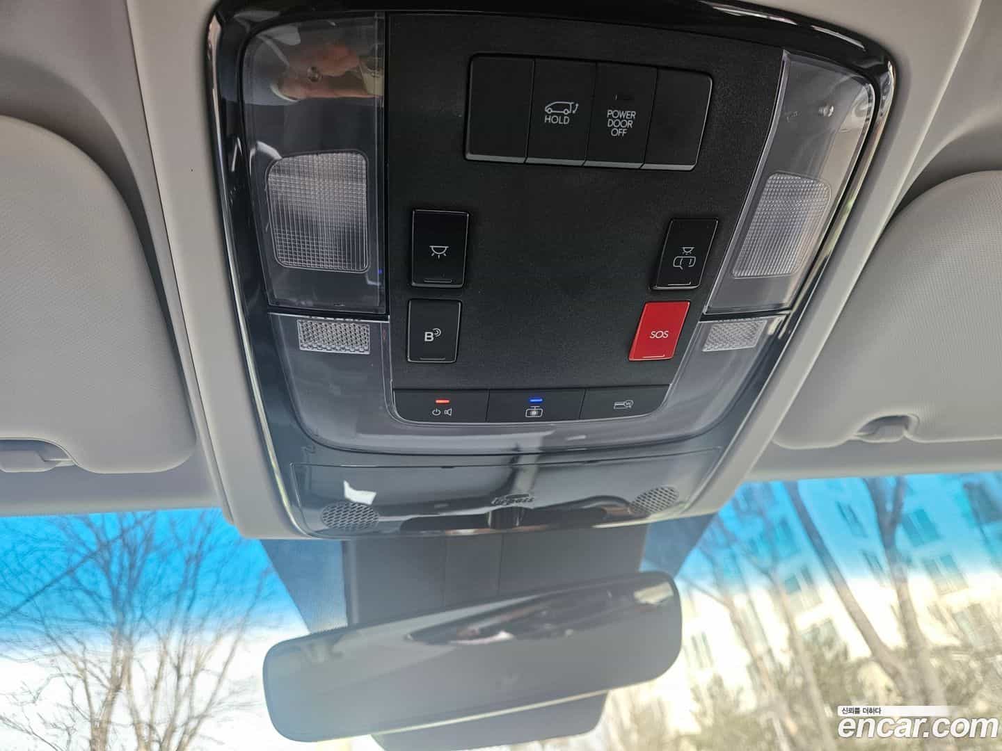 Staria Hyundai 2022.6-OPTION-015