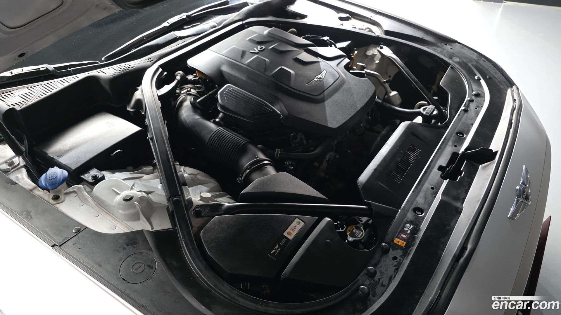 Main__Slider__Photo:G80 Genesis 2016.9-5