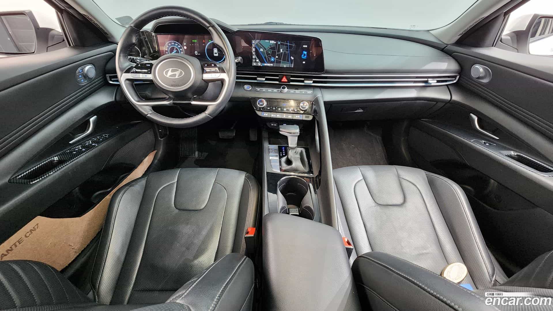 AVANTE Hyundai 2023.10-INNER-007