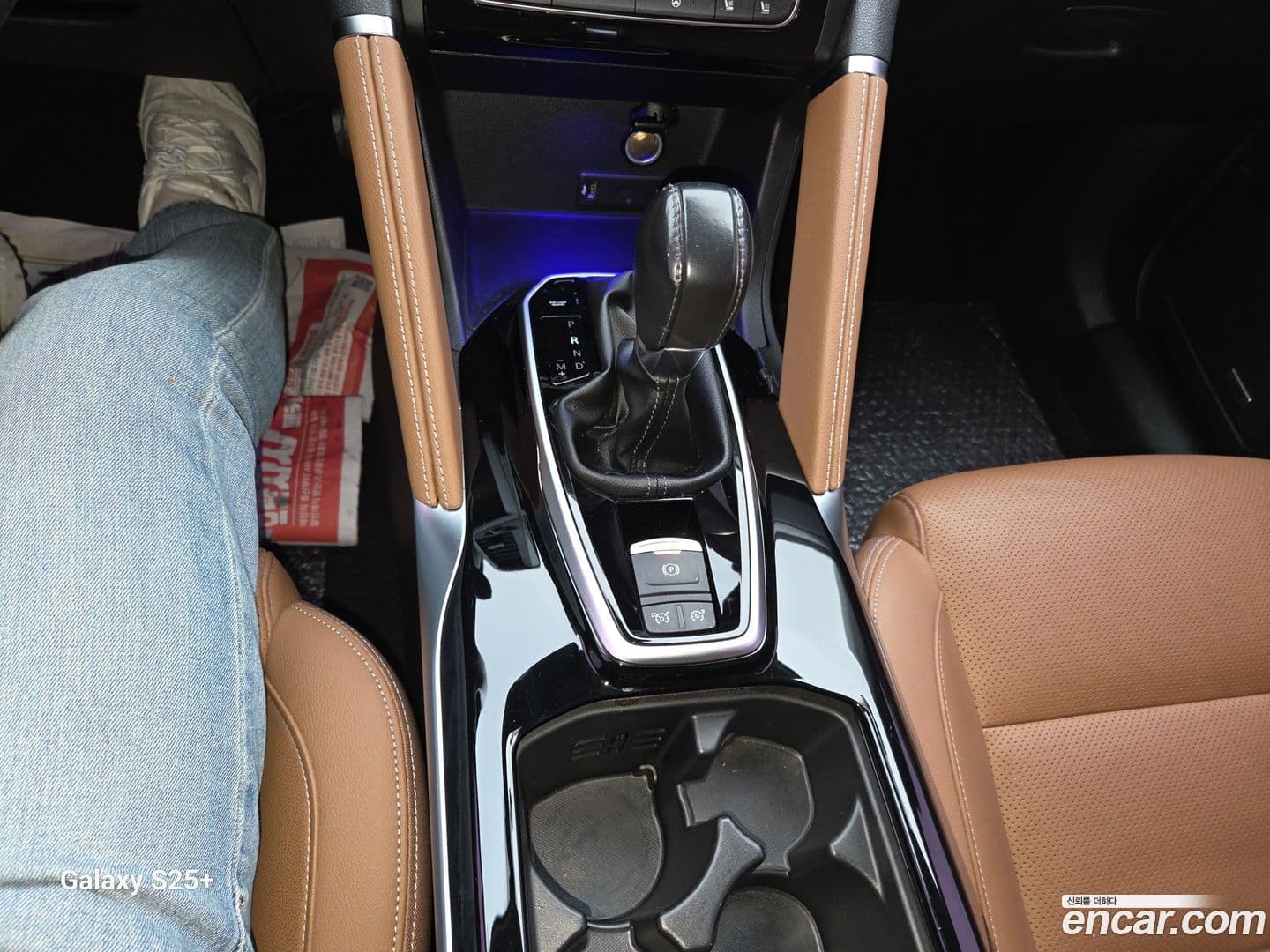 Main__Slider__Photo:QM6 Renault-KoreaSamsung 2022.2-15