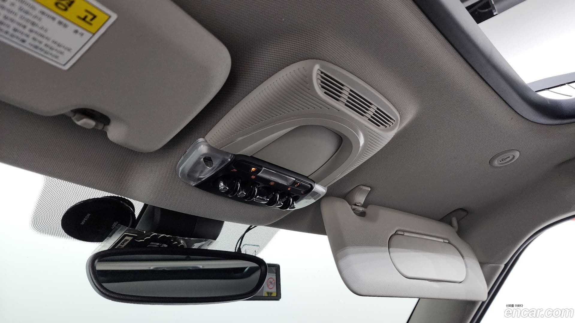 Main__Slider__Photo:Countryman Mini 2017.3-17