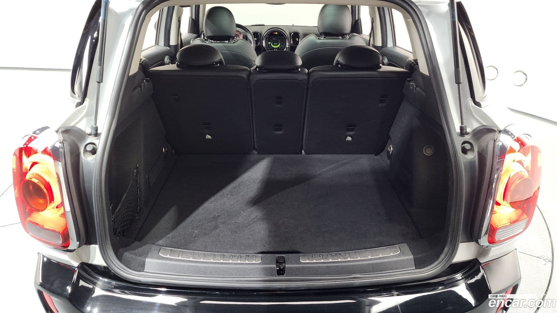 Main__Slider__Photo:Countryman Mini 2017.3-19