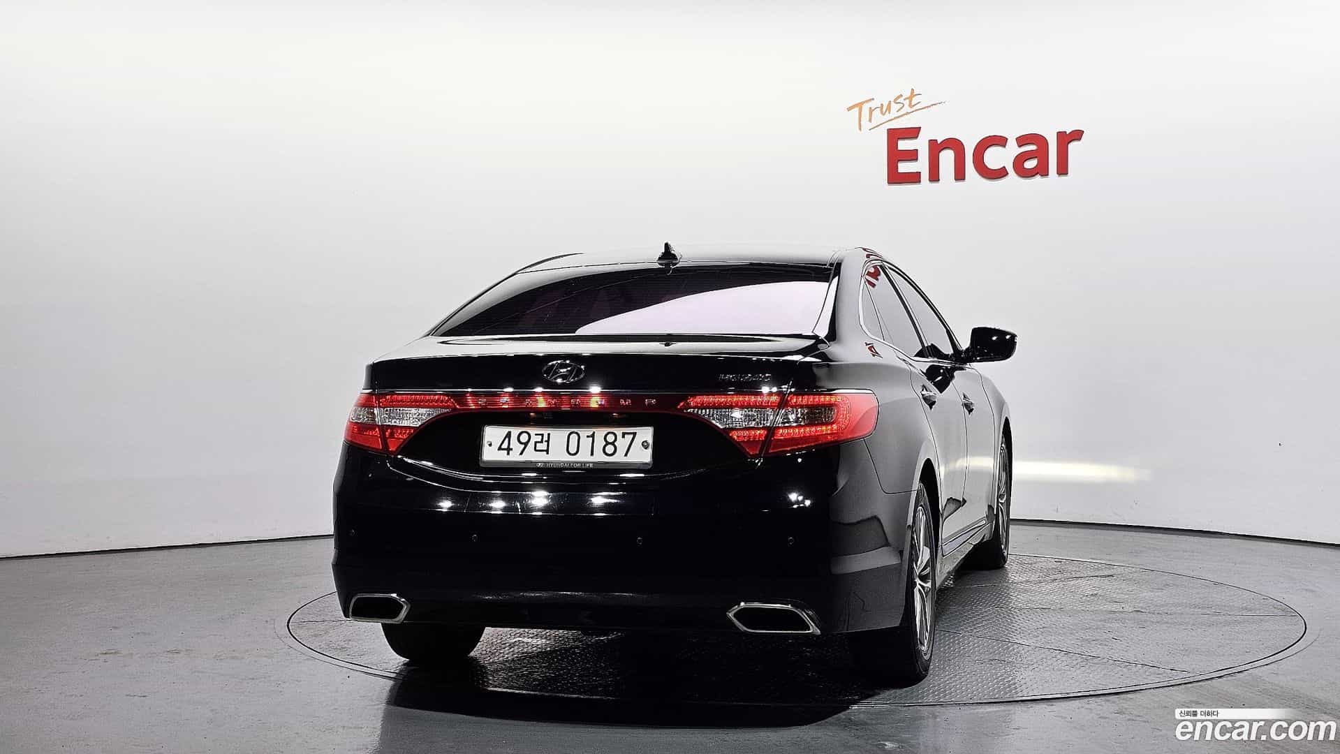 Grandeur Hyundai 2016.10-OUTER-004