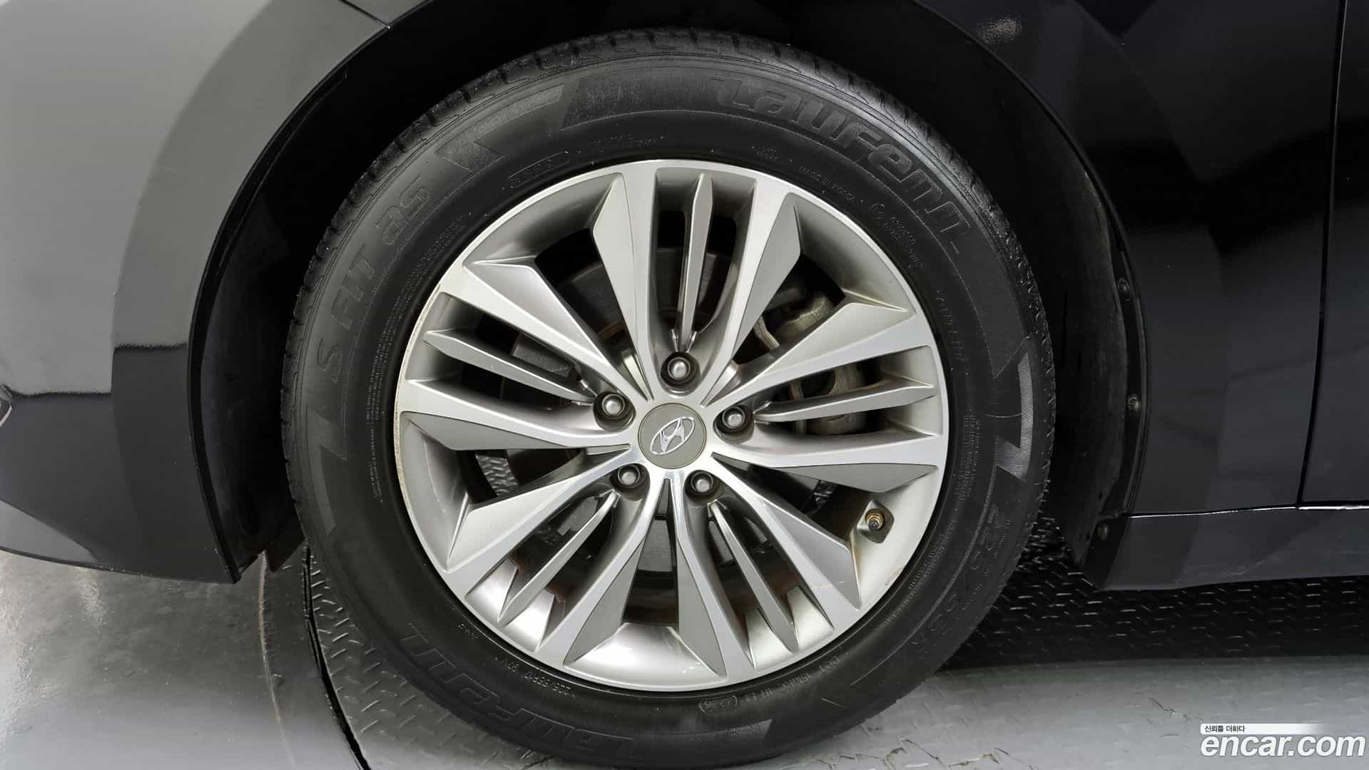 Grandeur Hyundai 2016.10-OUTER-005