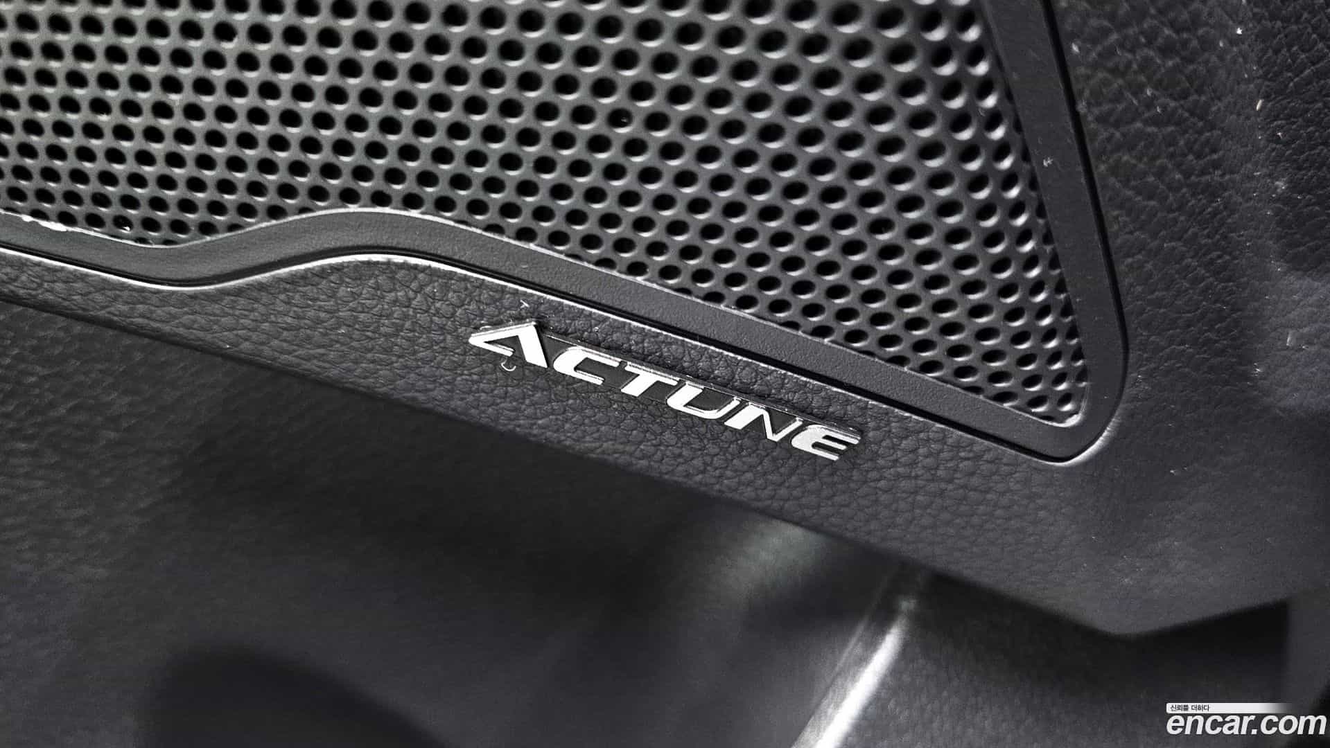 Grandeur Hyundai 2016.10-OPTION-023