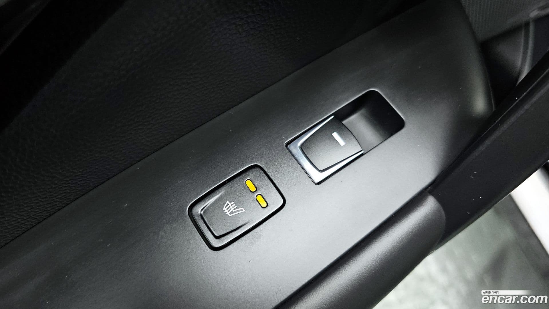 Main__Slider__Photo:Grandeur Hyundai 2016.10-19