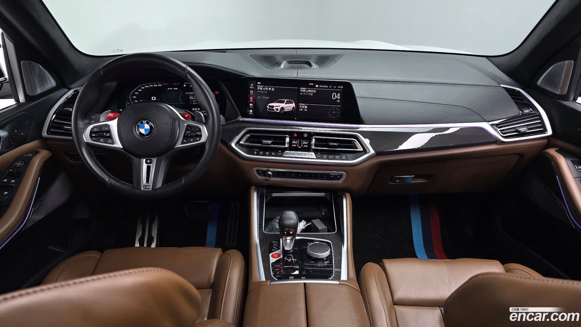 Main__Slider__Photo:X5M BMW 2021.6-6