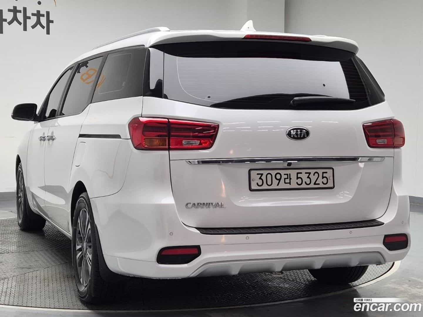 Canival Kia 2018.9-OUTER-002