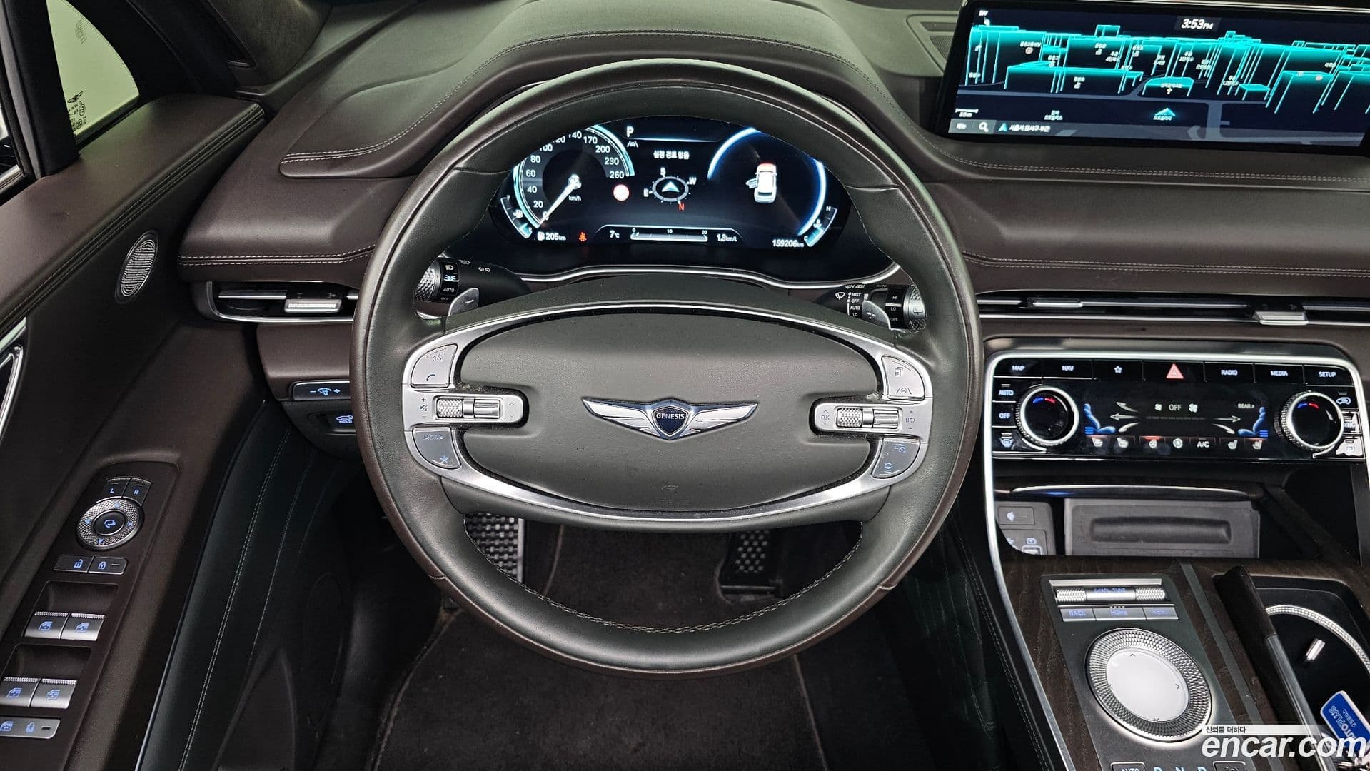 Main__Slider__Photo:GV80 Genesis 2022.0-12