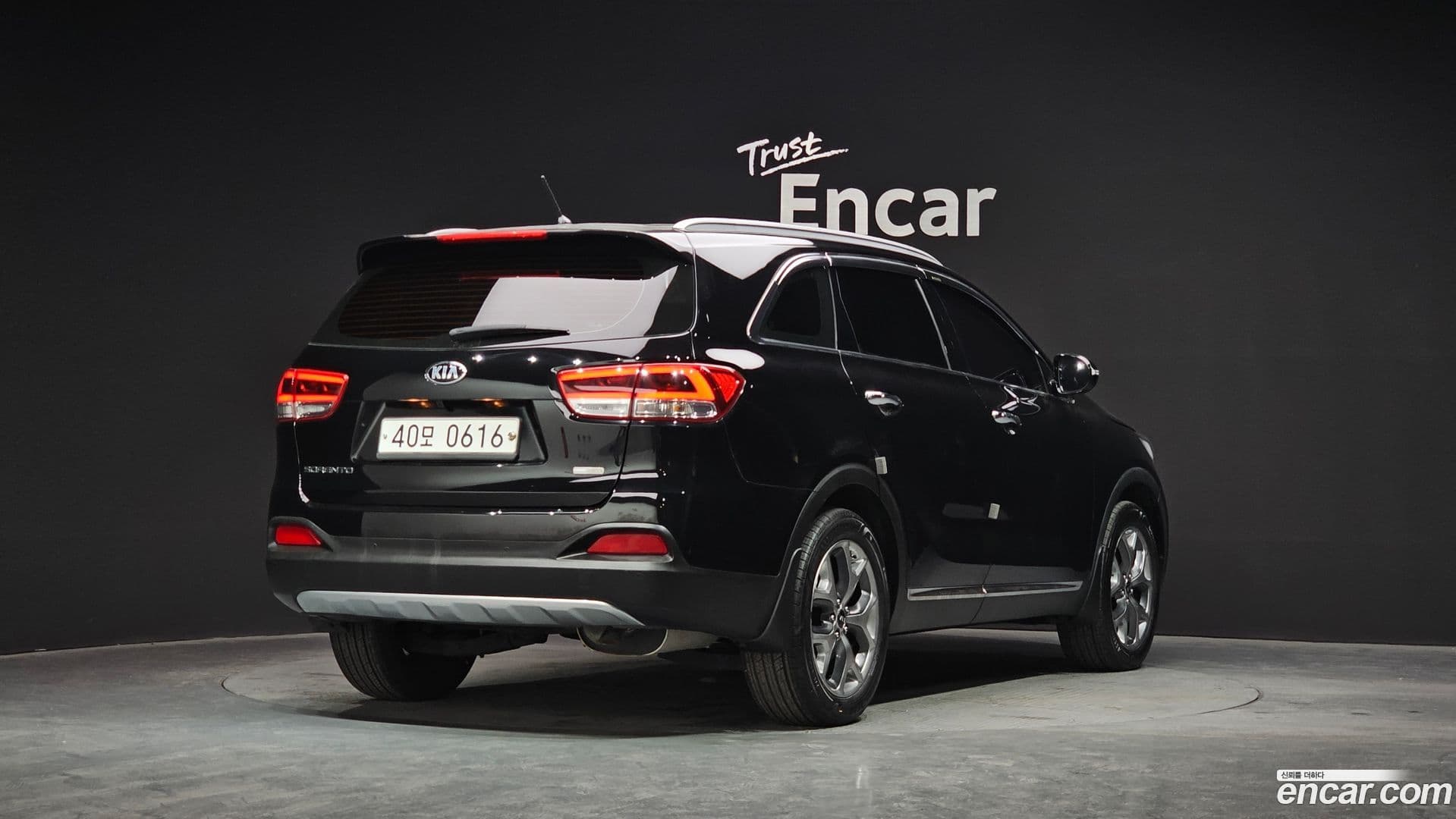 Main__Slider__Photo:Sorento Kia 2016.5-1