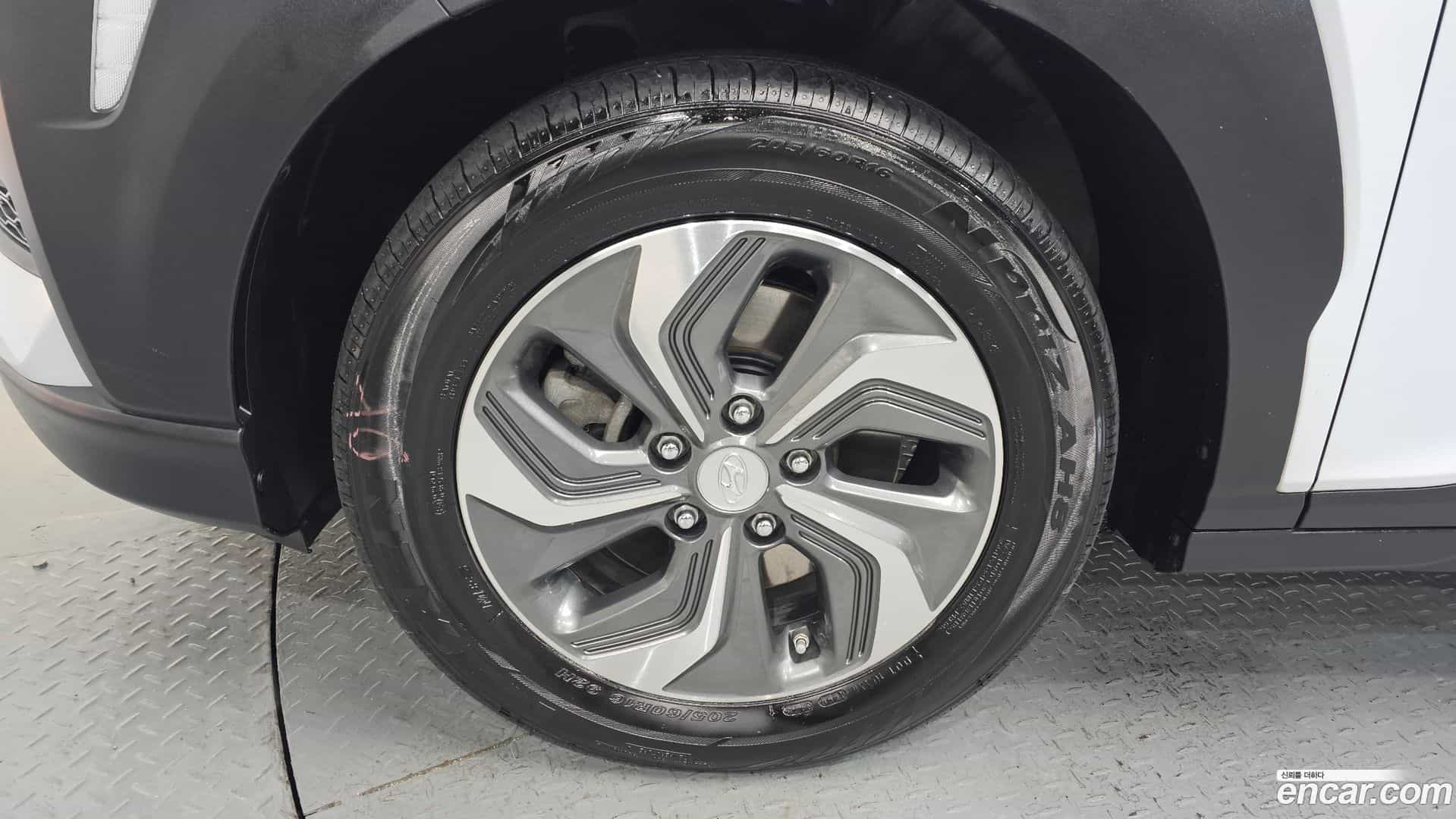 Kona Hyundai 2019.11-OUTER-005