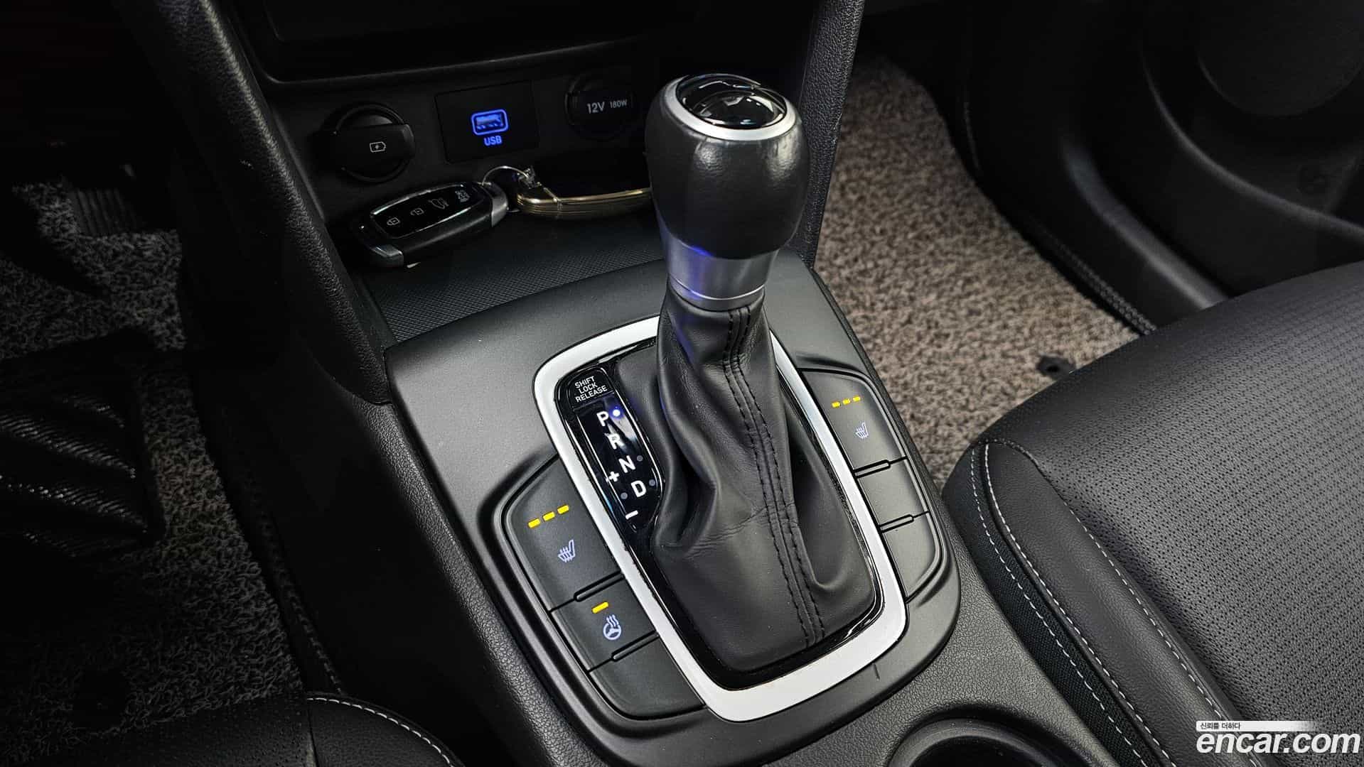 Kona Hyundai 2019.11-INNER-009