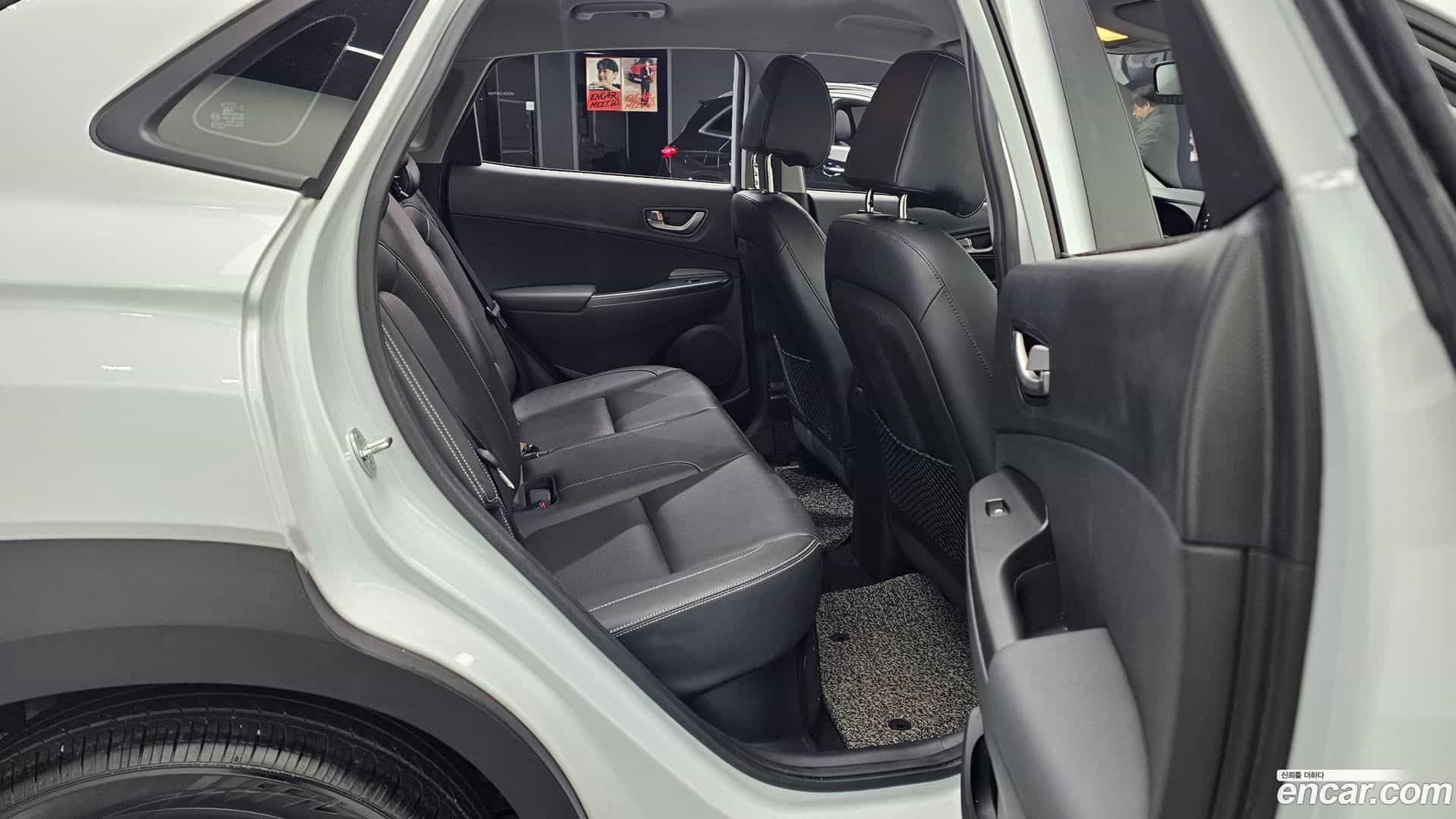 Kona Hyundai 2019.11-OPTION-016