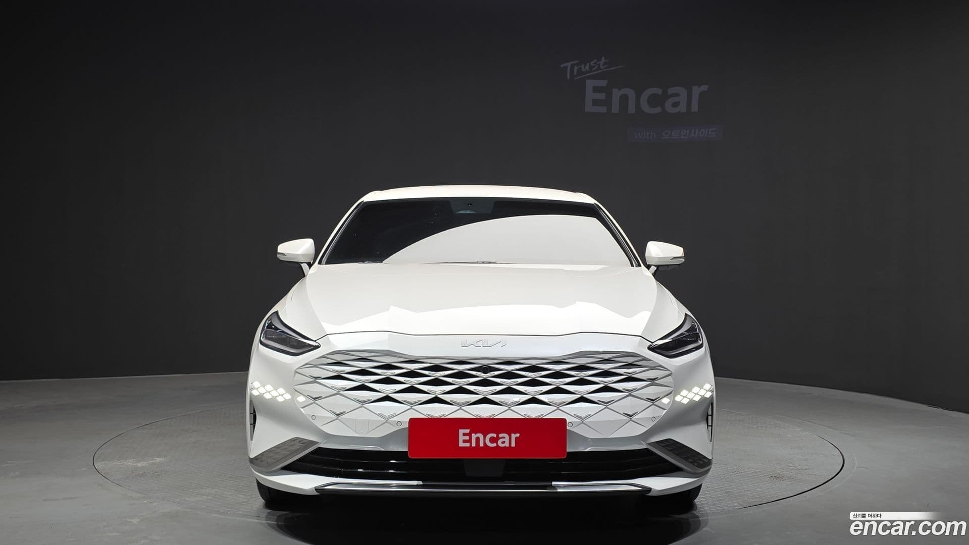 Main__Slider__Photo:K8 Kia 2023.0-2