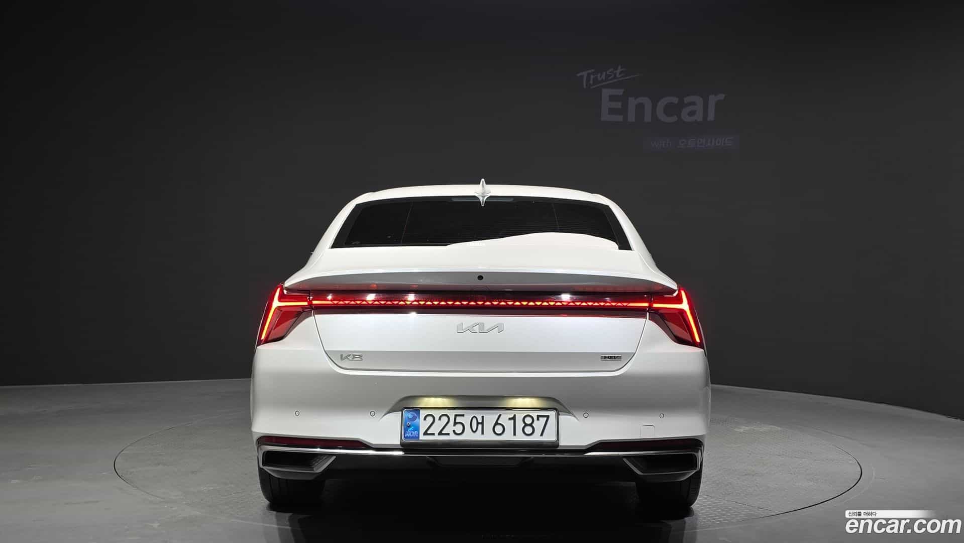 K8 Kia 2023.0-OUTER-004