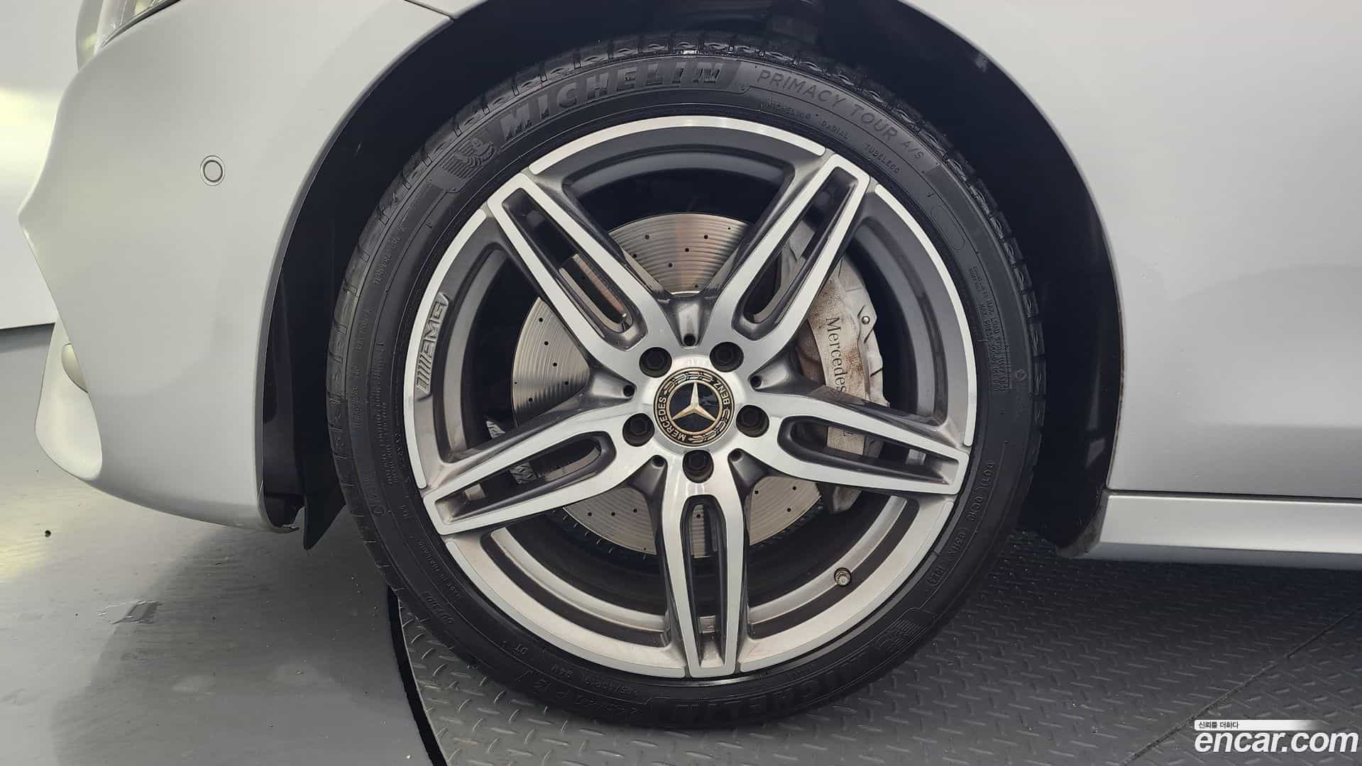 E-Class Mercedes-Benz 2020.5-OUTER-005