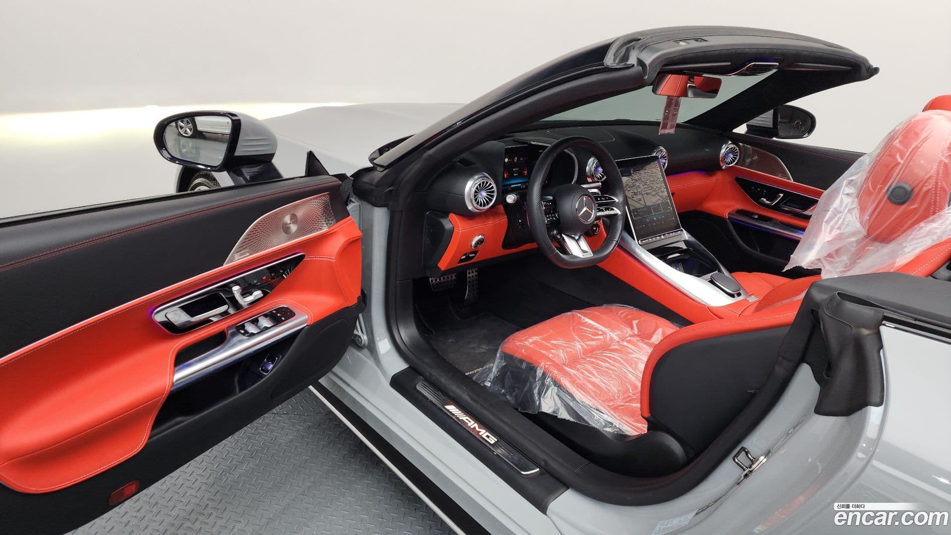 Main__Slider__Photo:SL-Class Mercedes-Benz 2023.5-9