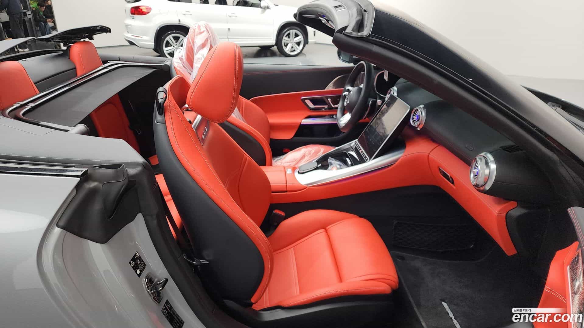 SL-Class Mercedes-Benz 2023.5-OPTION-015