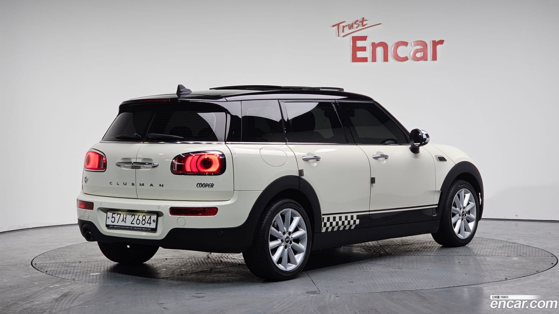 Main__Slider__Photo:Clubman Mini 2019.7-1