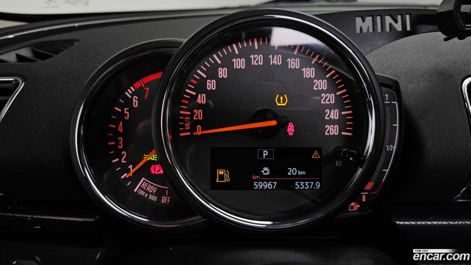 Clubman Mini 2019.7-INNER-008