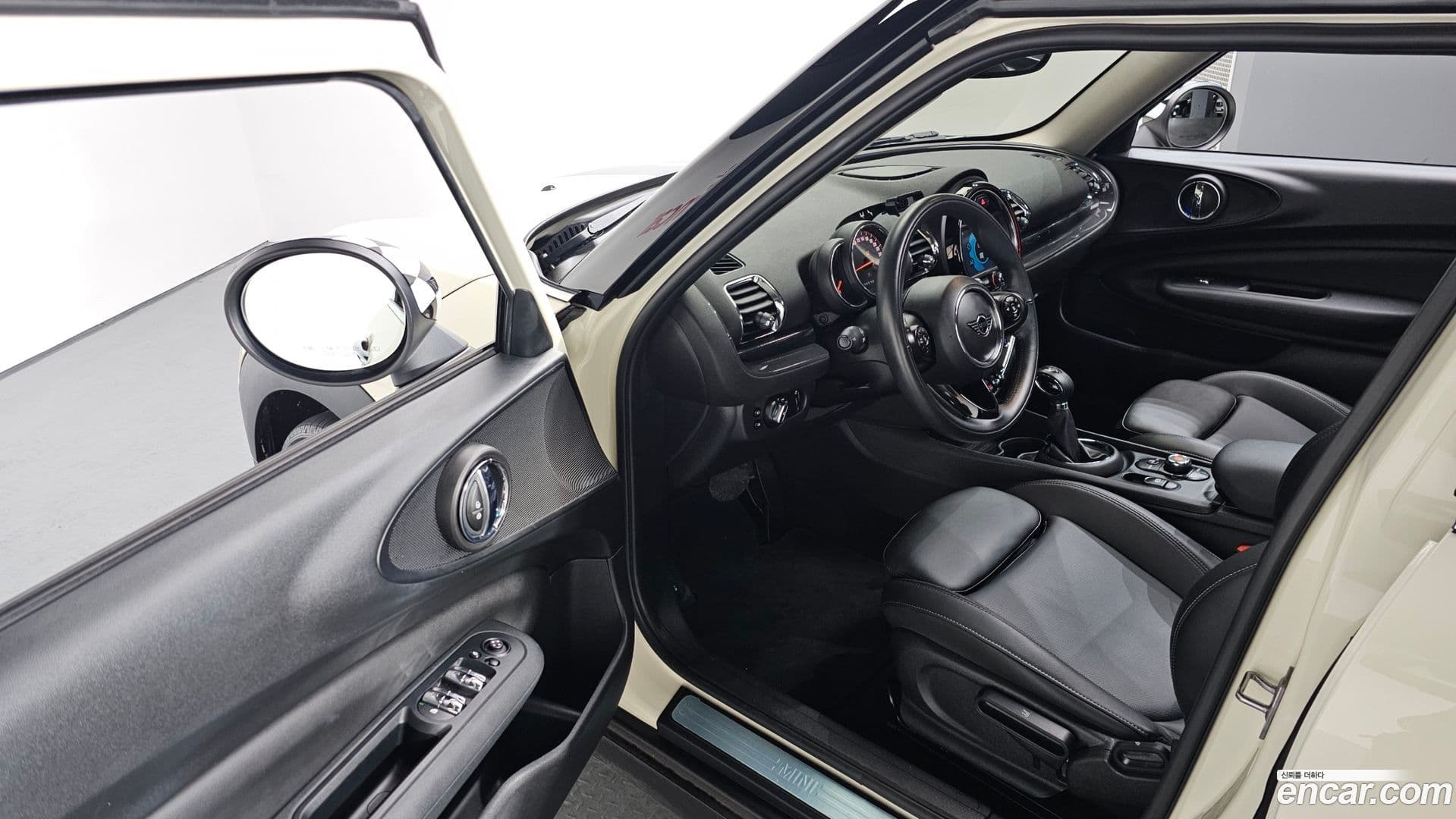 Main__Slider__Photo:Clubman Mini 2019.7-10