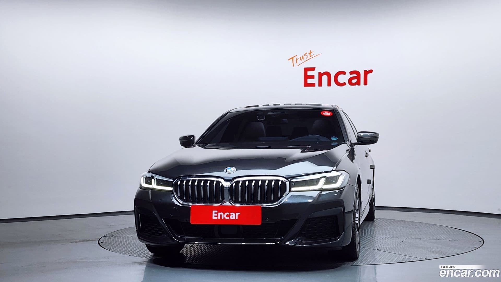 Main__Slider__Photo:5-Series BMW 2021.0-2