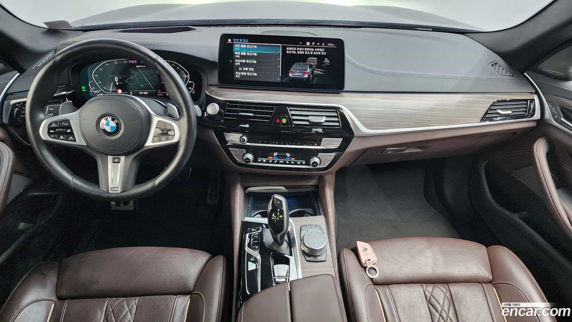 5-Series BMW 2021.0-INNER-007