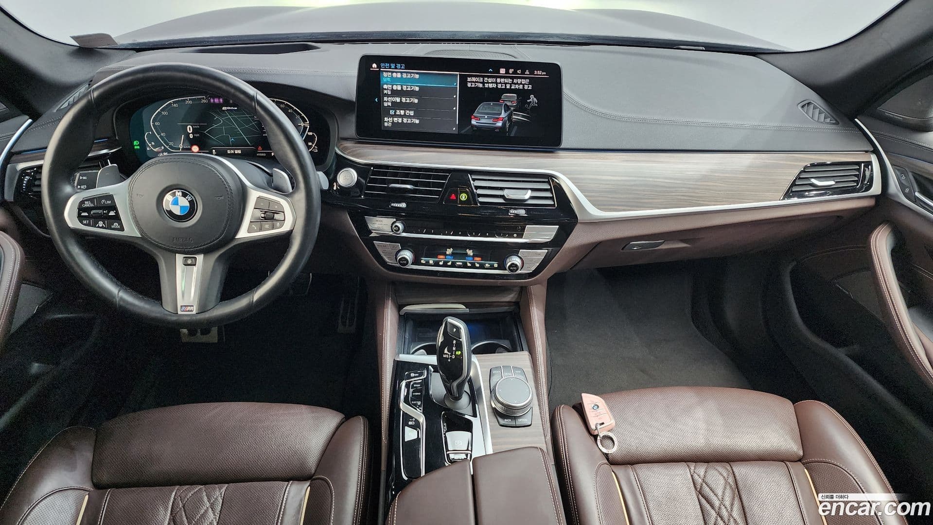 Main__Slider__Photo:5-Series BMW 2021.0-6