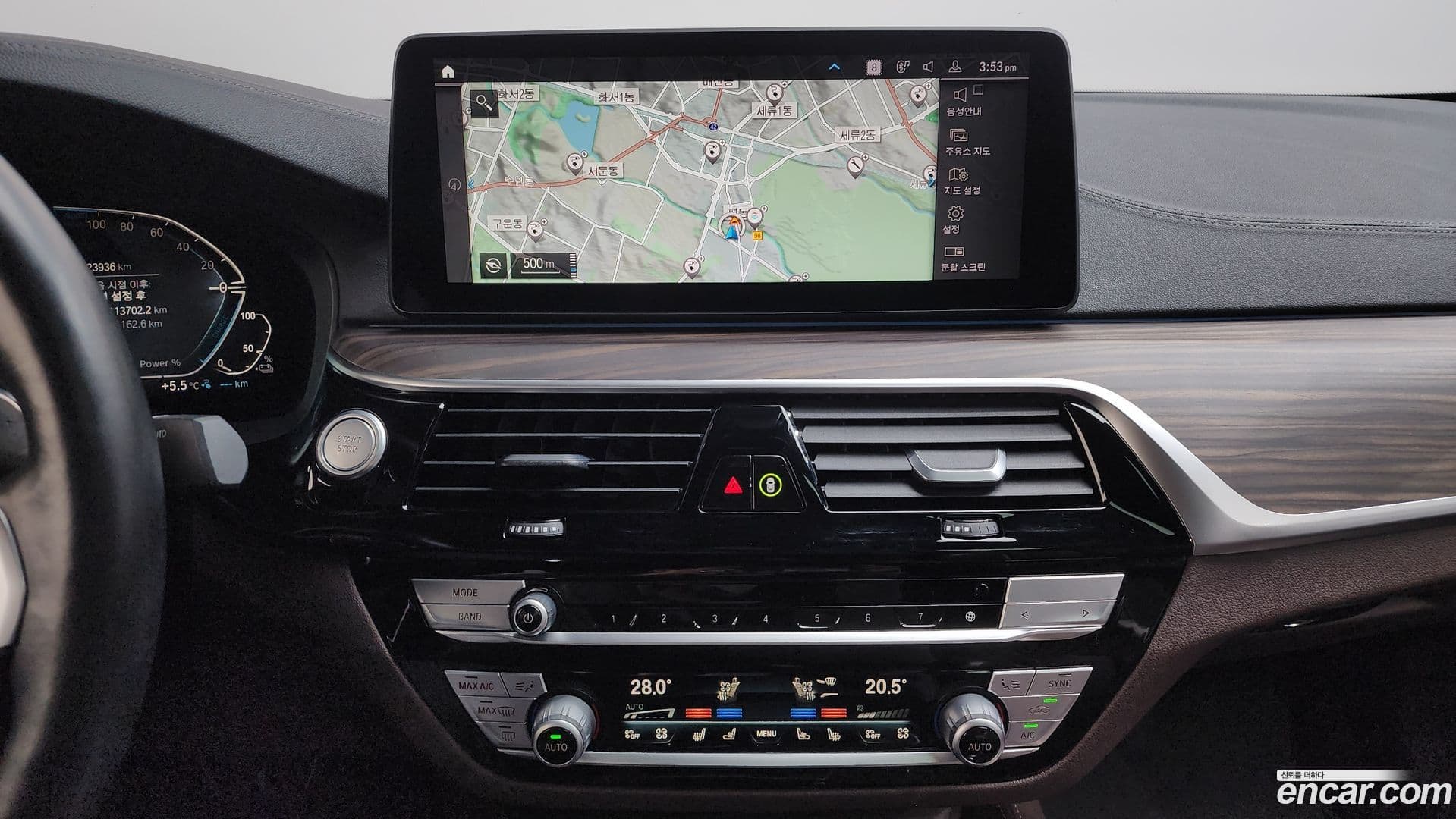 Main__Slider__Photo:5-Series BMW 2021.0-14