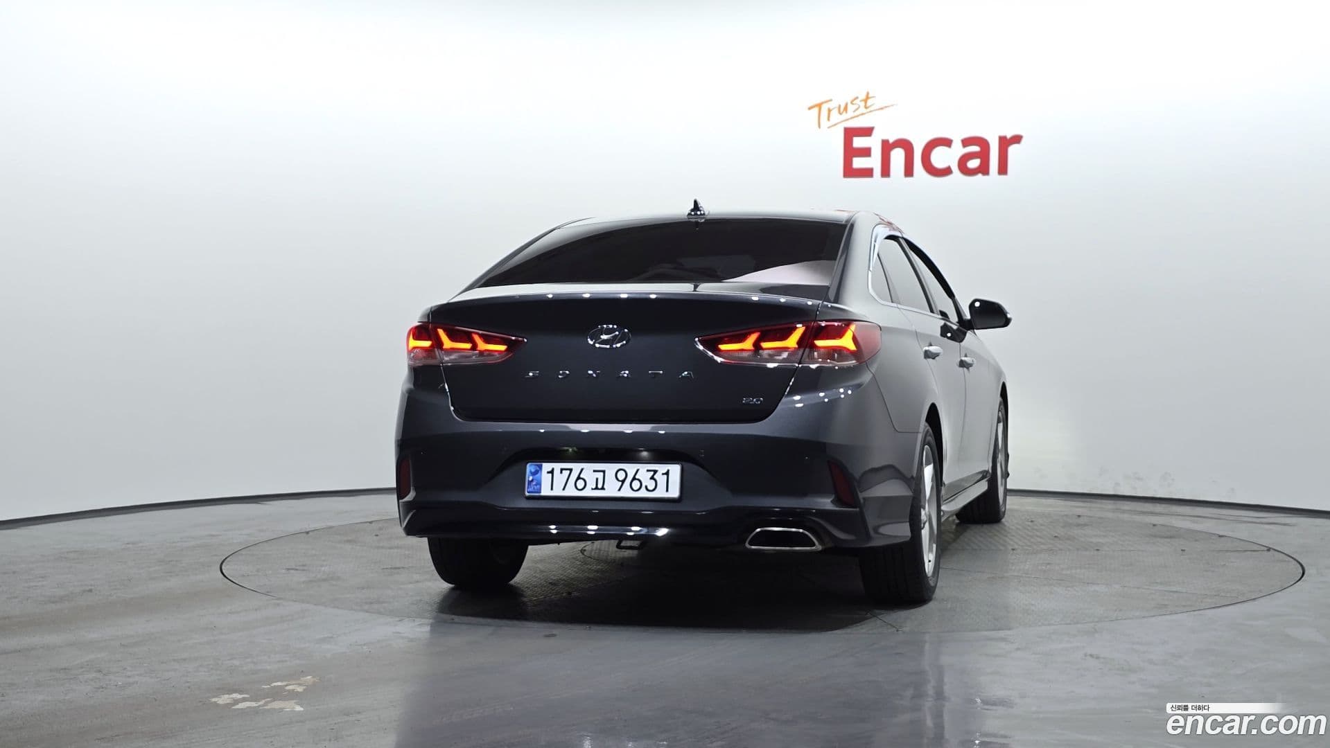 Main__Slider__Photo:Sonata Hyundai 2018.5-3