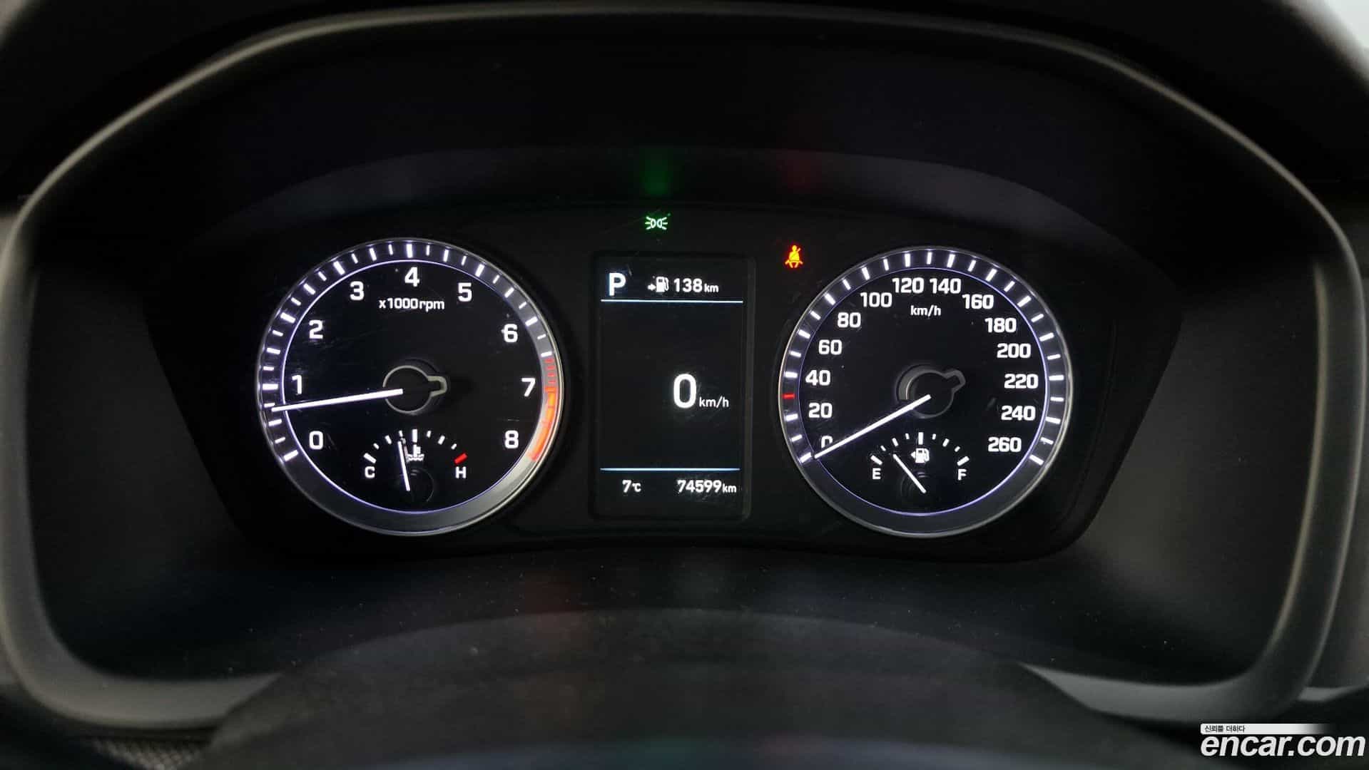 Sonata Hyundai 2018.5-INNER-008