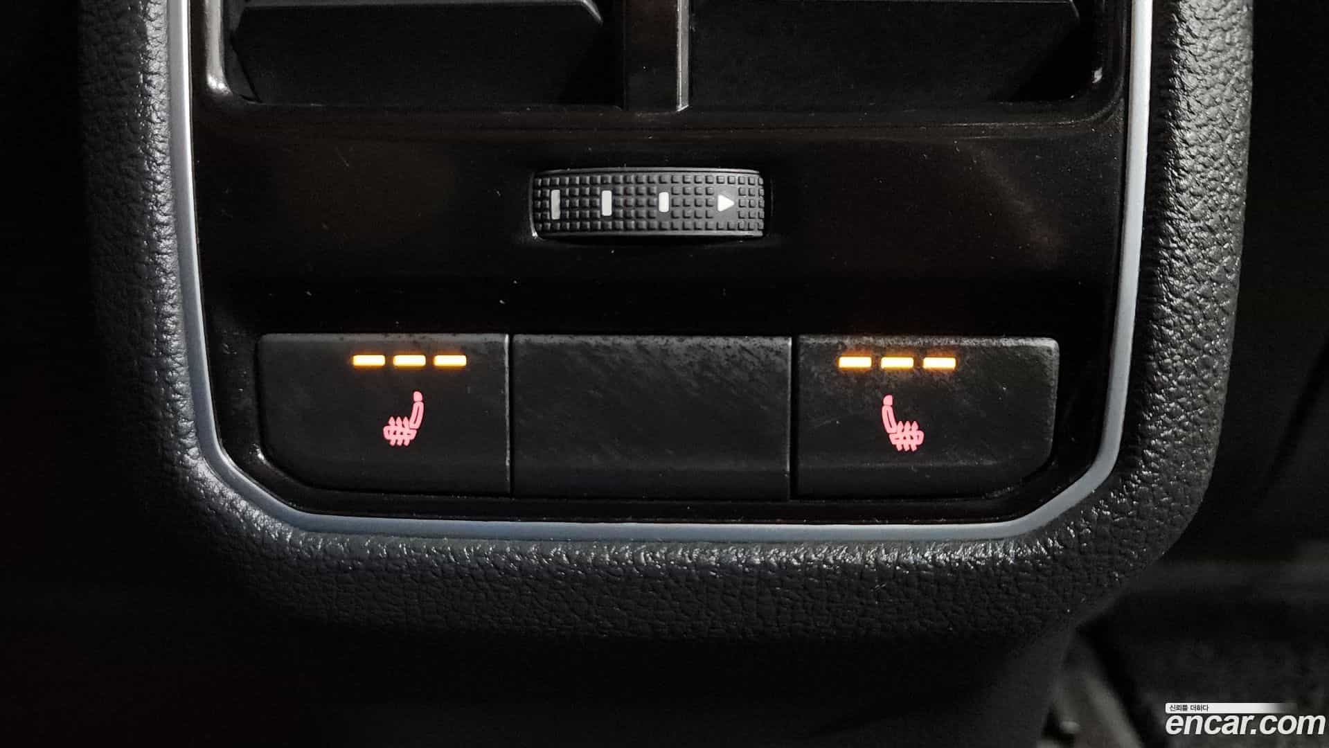 Passat Volkswagen 2018.9-OPTION-022