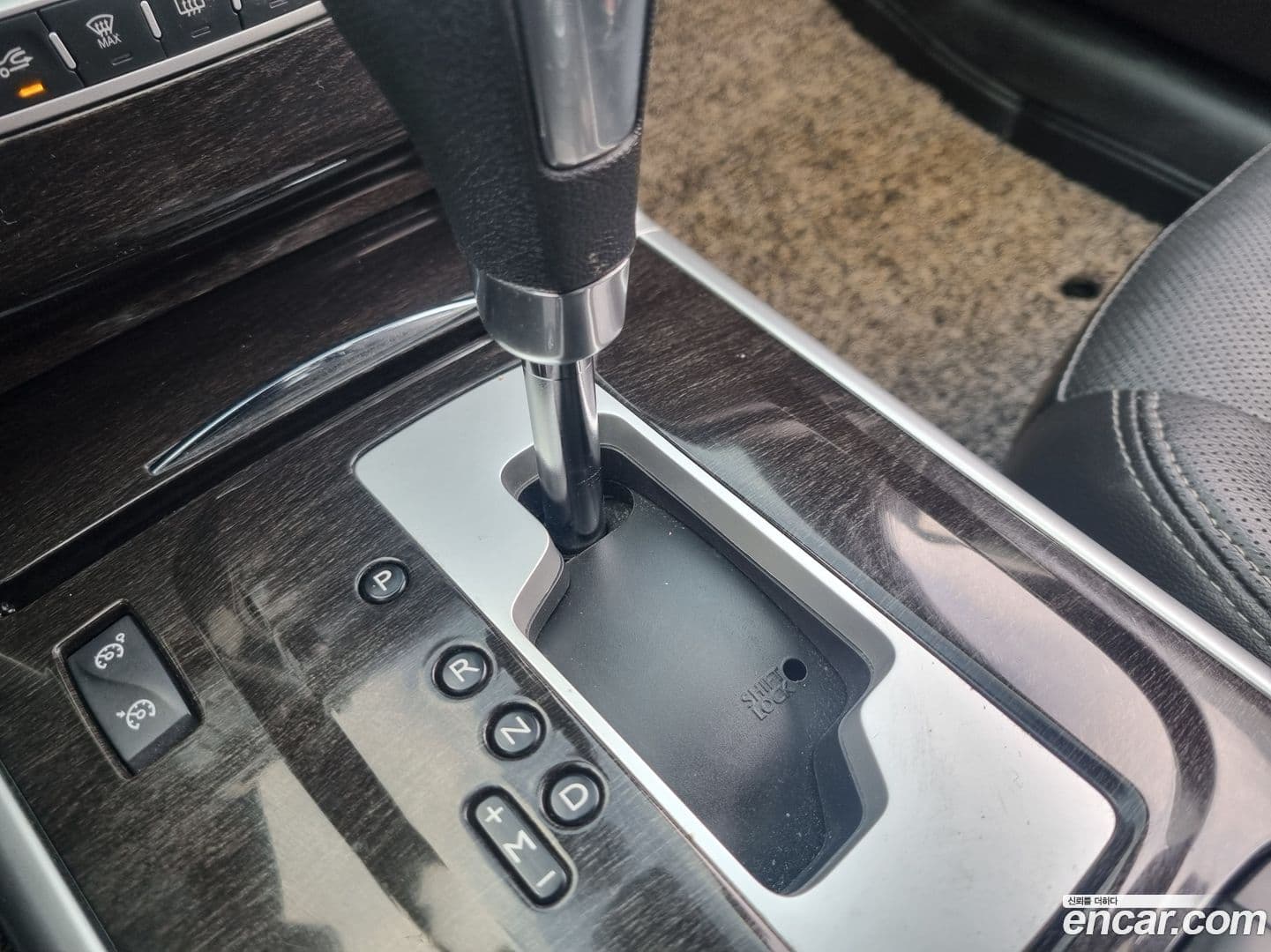 Main__Slider__Photo:SM5 Renault-KoreaSamsung 2015.1-8