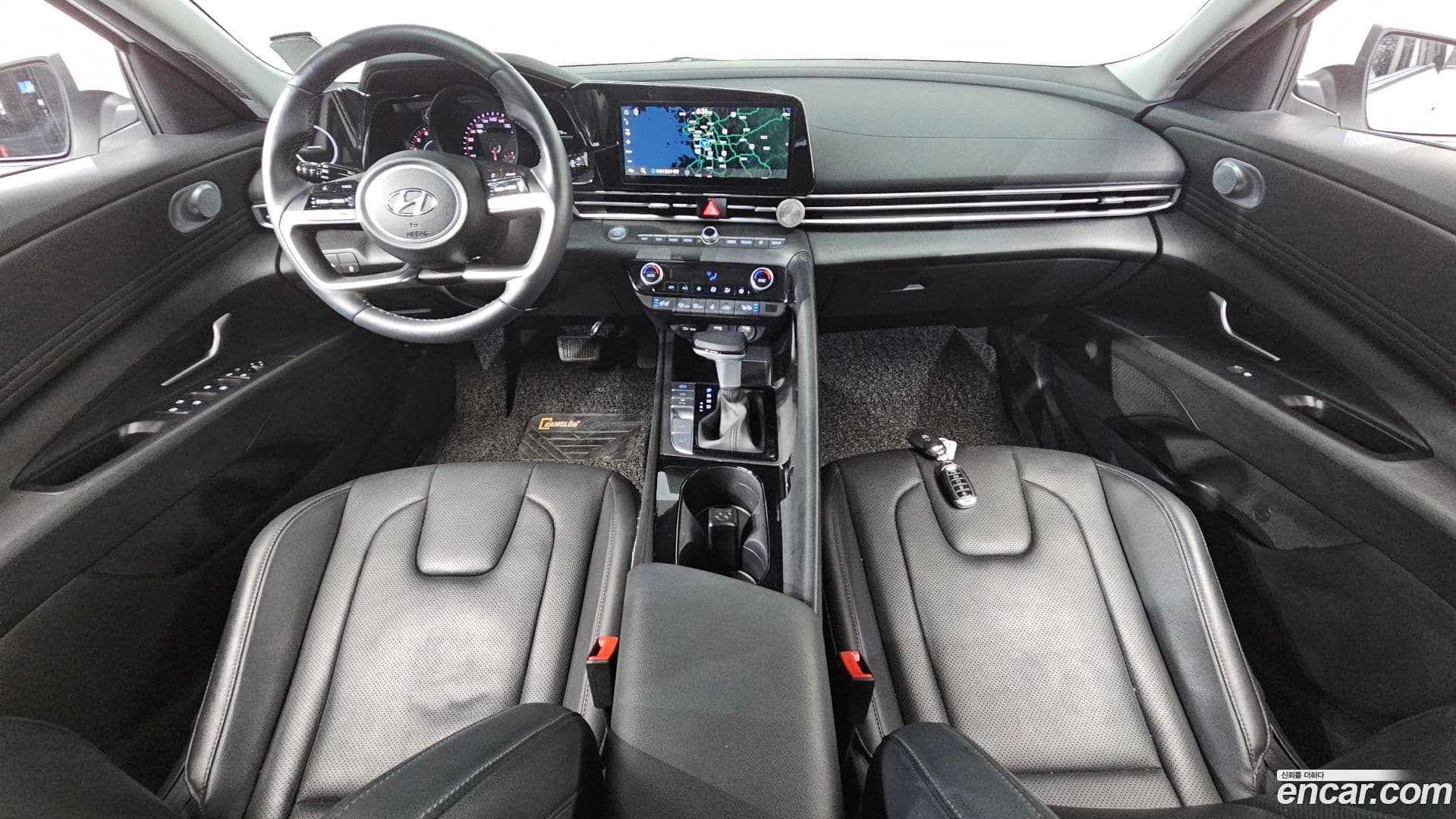 Main__Slider__Photo:AVANTE Hyundai 2023.1-6