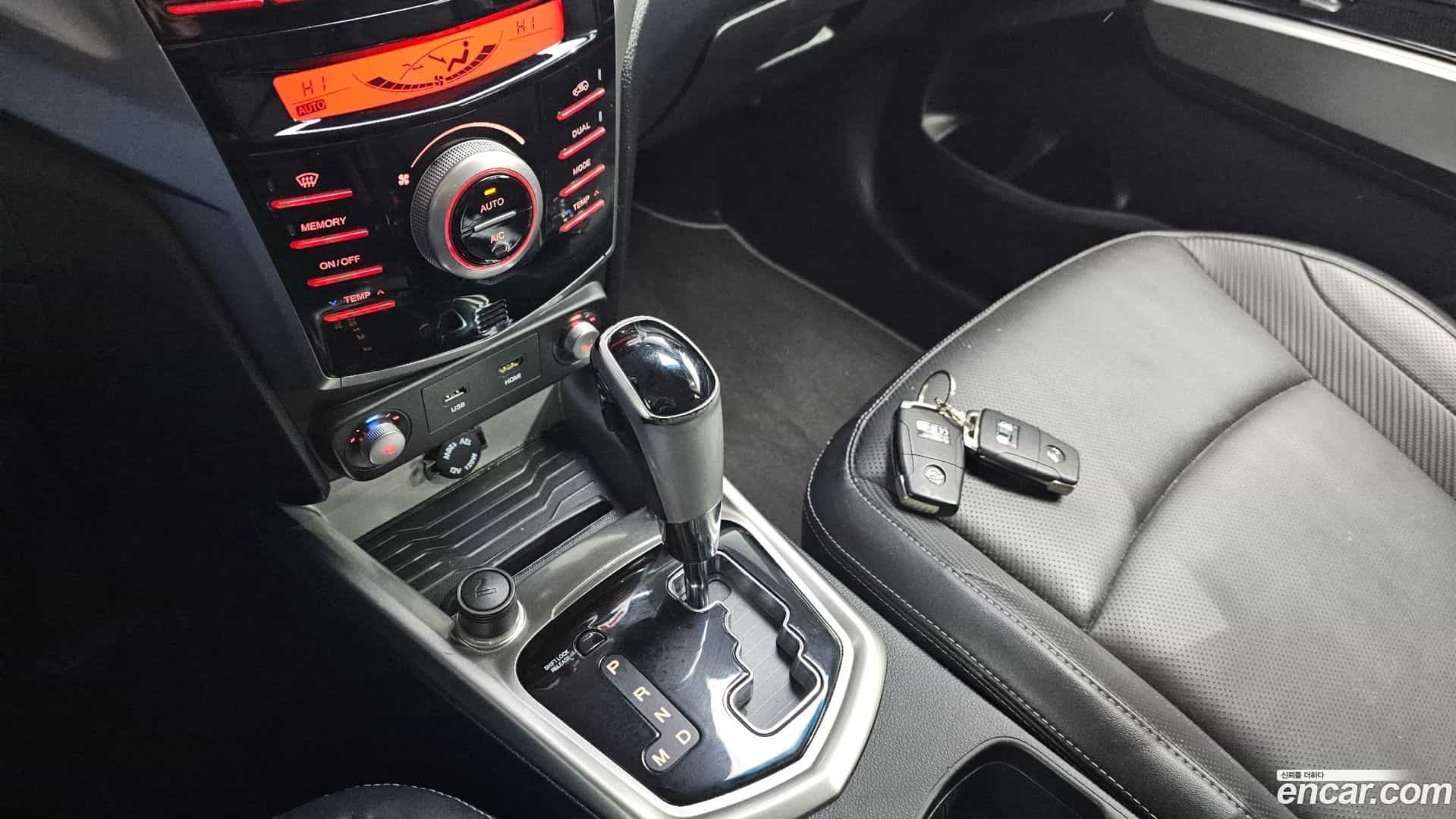 TIBOLI KG_Mobility_Ssangyong 2015.1-INNER-009