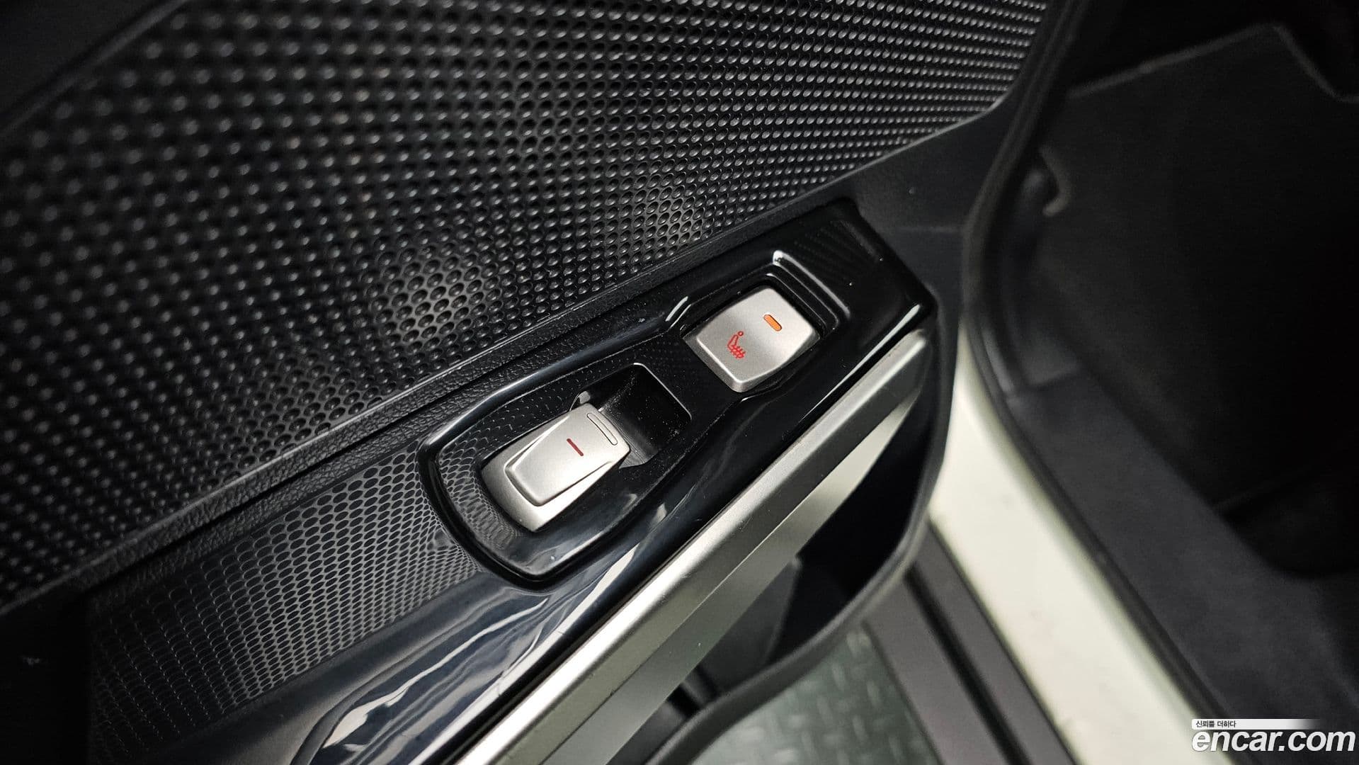 Main__Slider__Photo:TIBOLI KG_Mobility_Ssangyong 2015.1-16