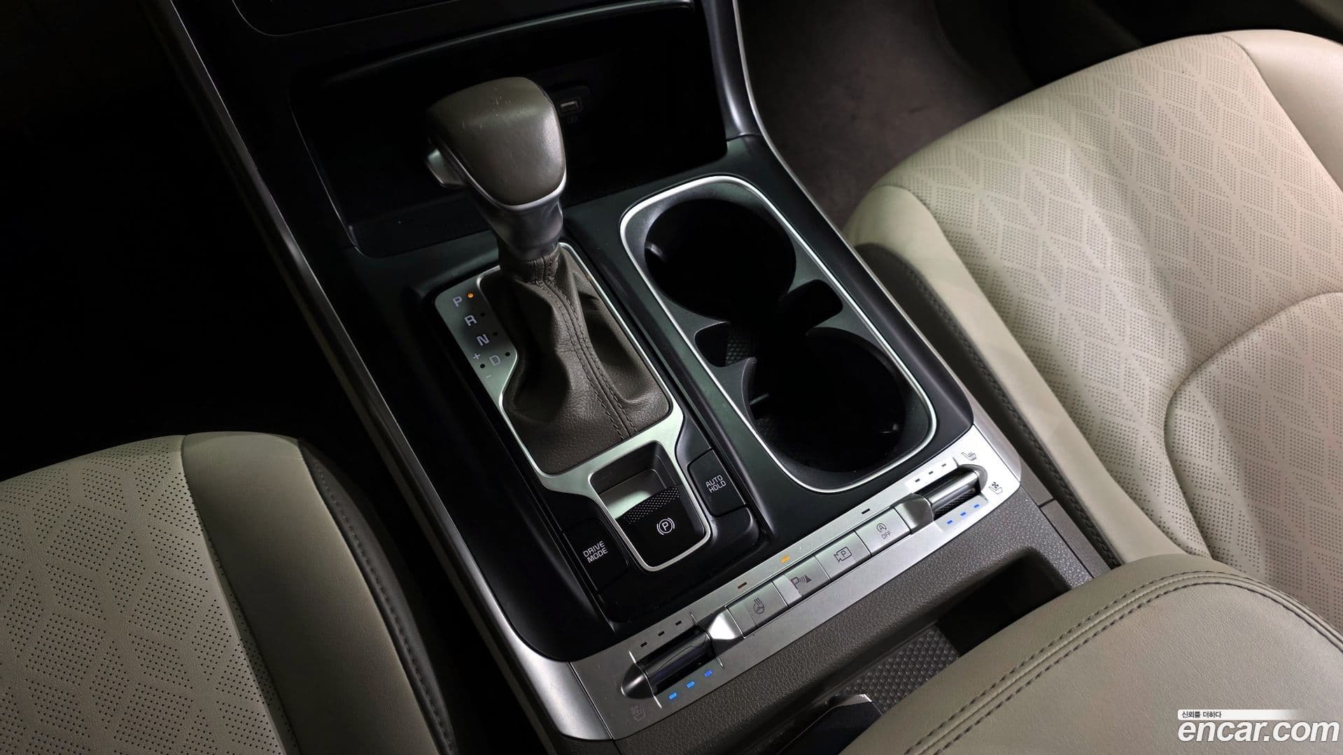 Main__Slider__Photo:Canival Kia 2020.11-8