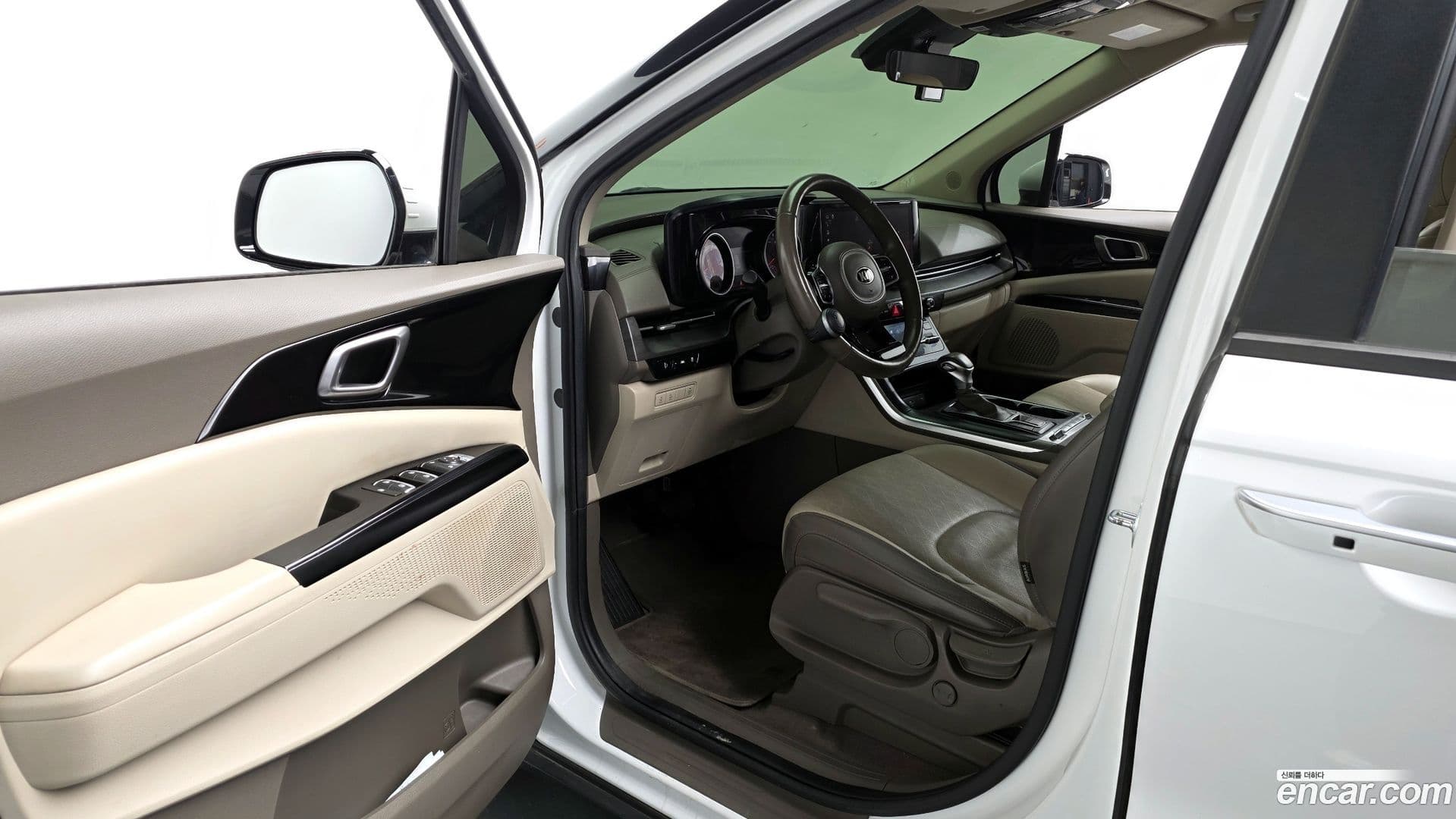 Main__Slider__Photo:Canival Kia 2020.11-9