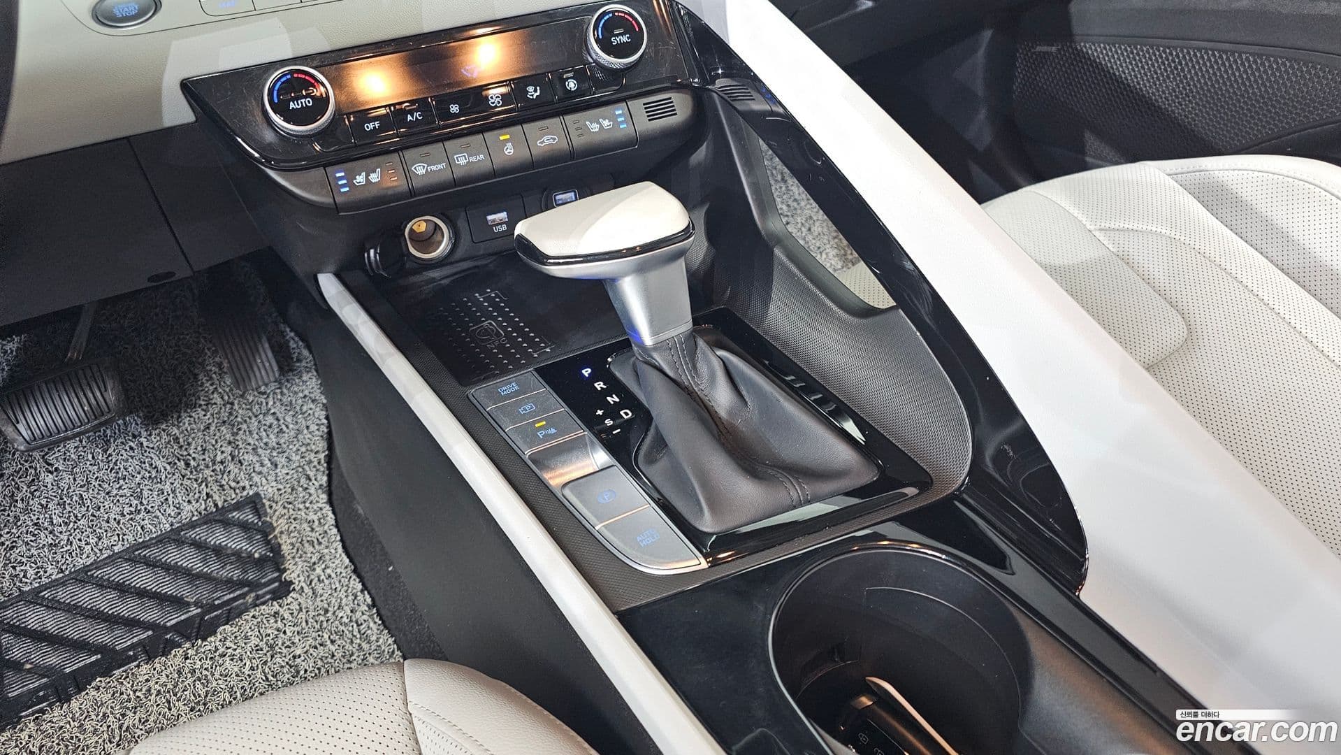 Main__Slider__Photo:AVANTE Hyundai 2021.2-8