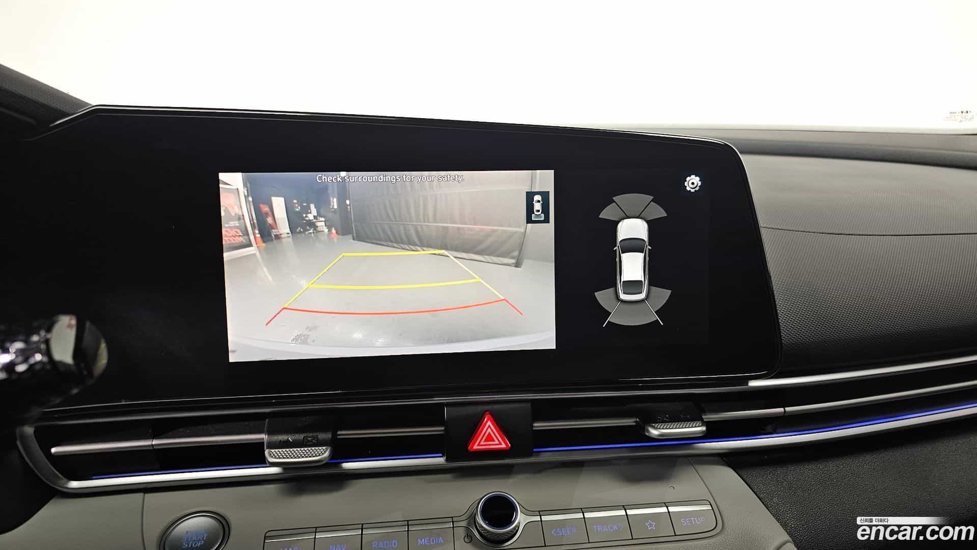 AVANTE Hyundai 2021.2-OPTION-019