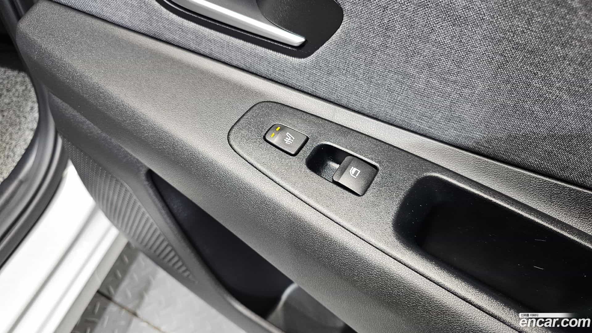 AVANTE Hyundai 2021.2-OPTION-023