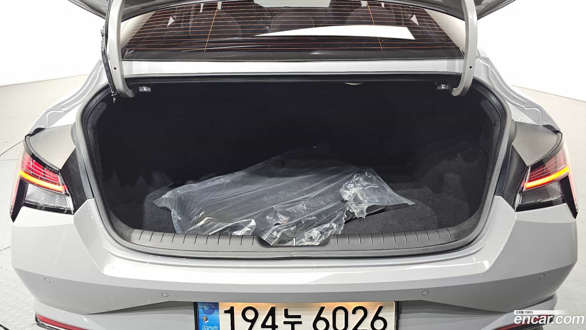 AVANTE Hyundai 2021.2-OPTION-024