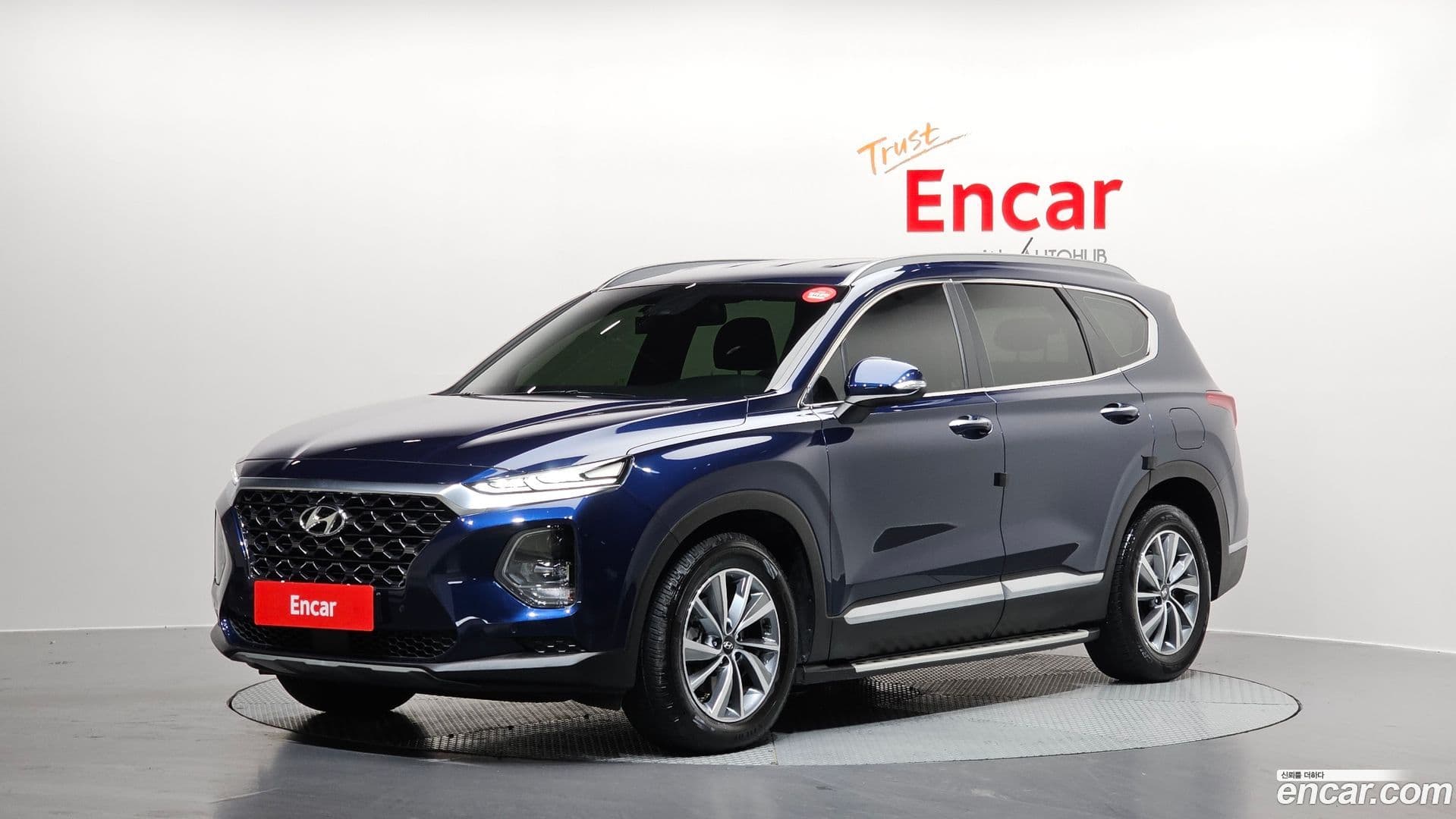 Main__Slider__Photo:Santafe Hyundai 2019.10-0