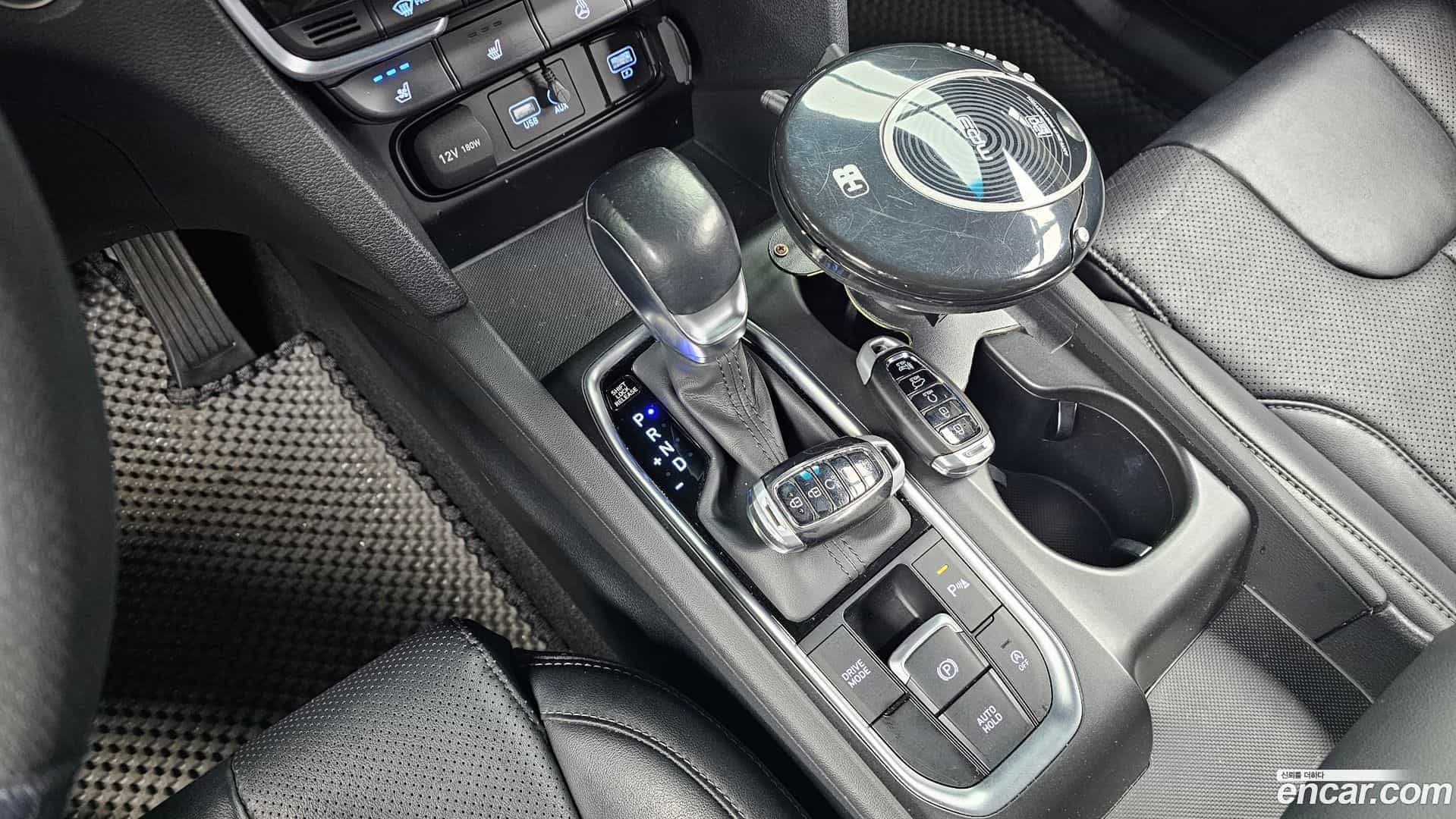 Santafe Hyundai 2019.10-INNER-009