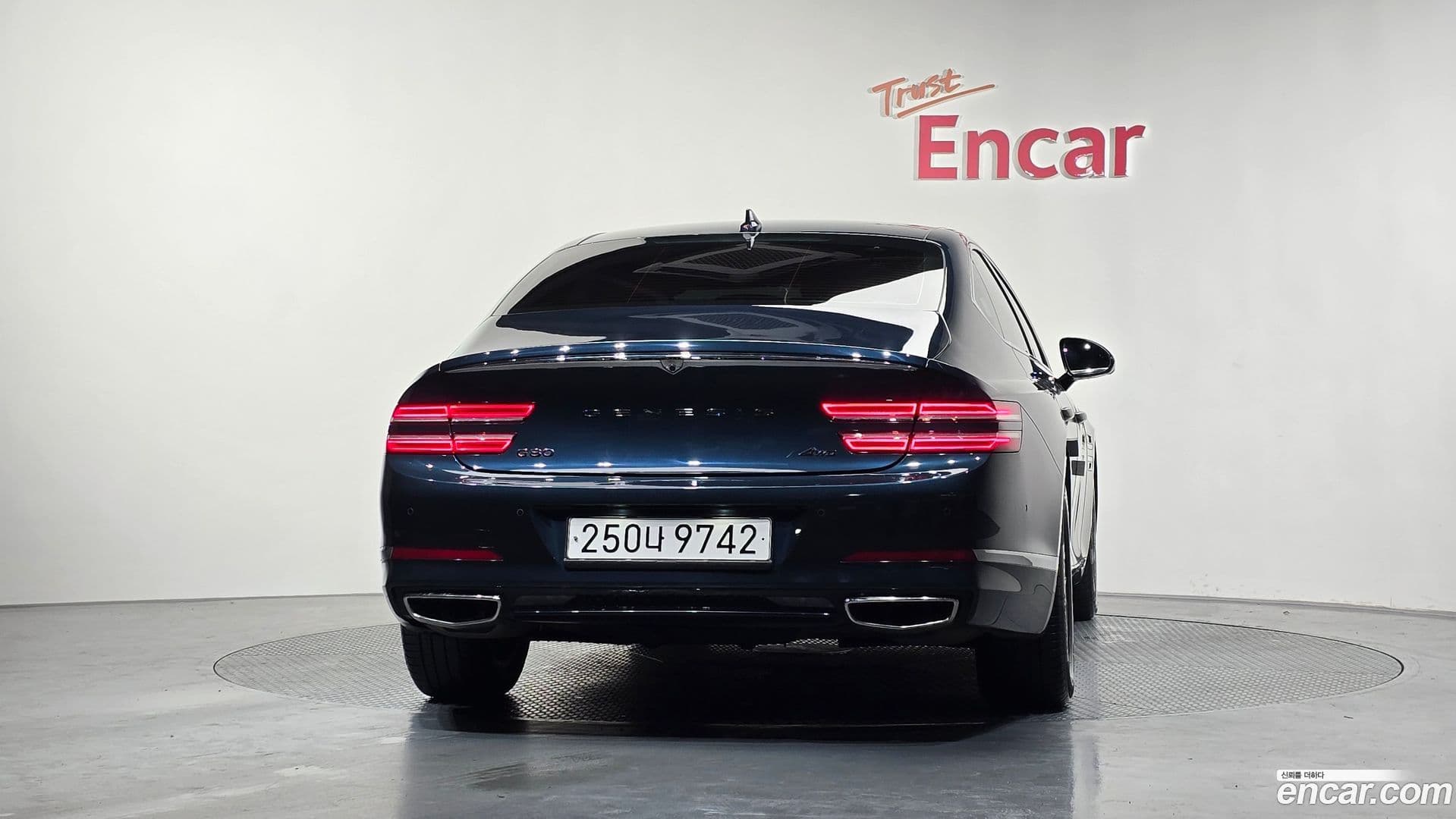 Main__Slider__Photo:G80 Genesis 2021.0-3