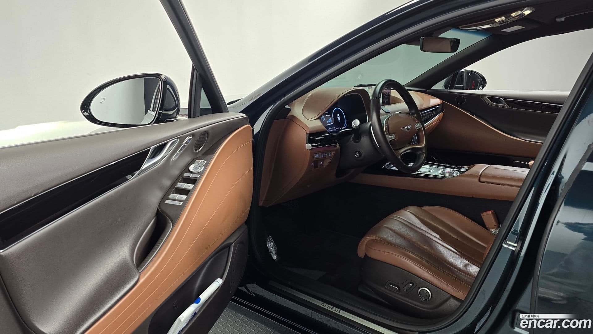 Main__Slider__Photo:G80 Genesis 2021.0-9